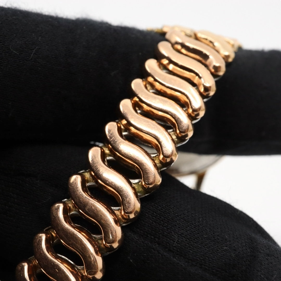 【稼働品】希少 ブローバ BULOVA 腕時計 自動巻き Selfwinding ゴールド レディースウォッチ ヴィンテージ アナログ アンティーク ドレスウォッチ クラシックデザイン ドーム風防 上品 エレガント E823841 クリーニング済み G2