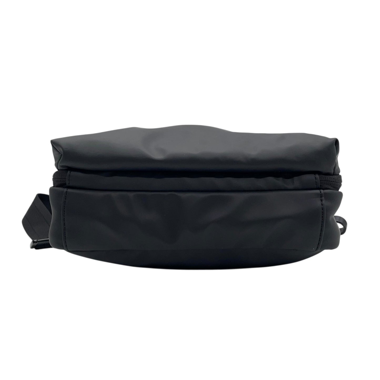 ディーゼル DIESEL ショルダーバッグ クロスボディ ブラック 黒 ロゴプリント 防水素材 メンズ レディース ユニセックス U17