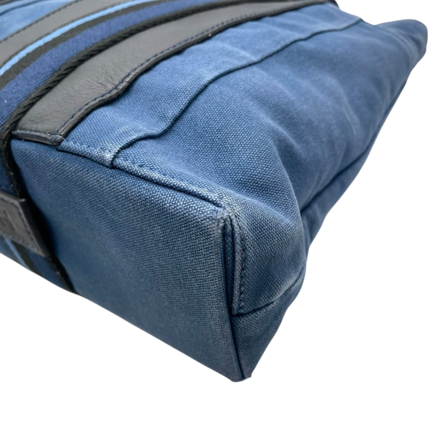 エルメス HERMES トロカホリゾンタル MM トートバッグ ハンドバッグ キャンバス レザー 本革 ネイビー ブルー 青 ブラック 黒 ストライプ メンズ レディース ユニセックス A4収納可 通勤 通学 ビジネス 軽量 鞄 カバン k3