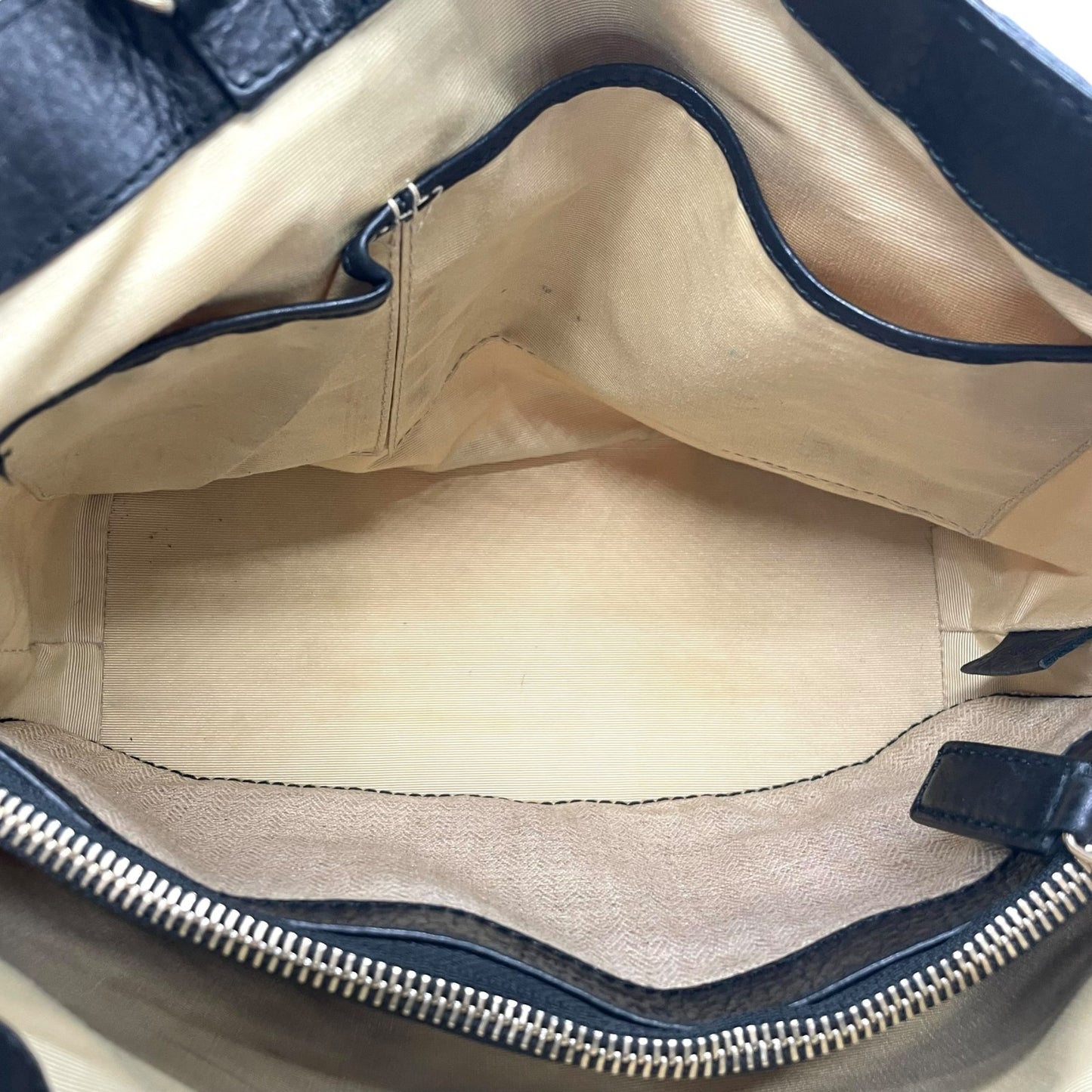 BVLGARI ブルガリ コレツィオーネ 2WAY ハンドバッグ トートバッグ ショルダーバッグ ロゴ キャンバス レザー ベージュ 黒 ブラック ゴールド金具 斜め掛け可 メンズ レディース K3