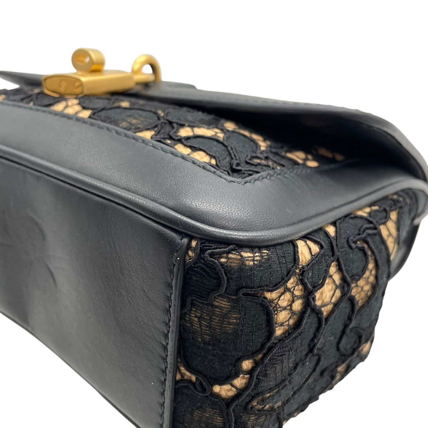 極美品 DOLCE&GABBANA ドルチェ＆ガッバーナ ドルガバ Miss Dolce 2WAY ハンドバッグ ショルダーバッグ レース レザー ベージュ ブラック 黒 レディース D&G ゴールド金具 パドロック 斜め掛け可 内側レオパード C