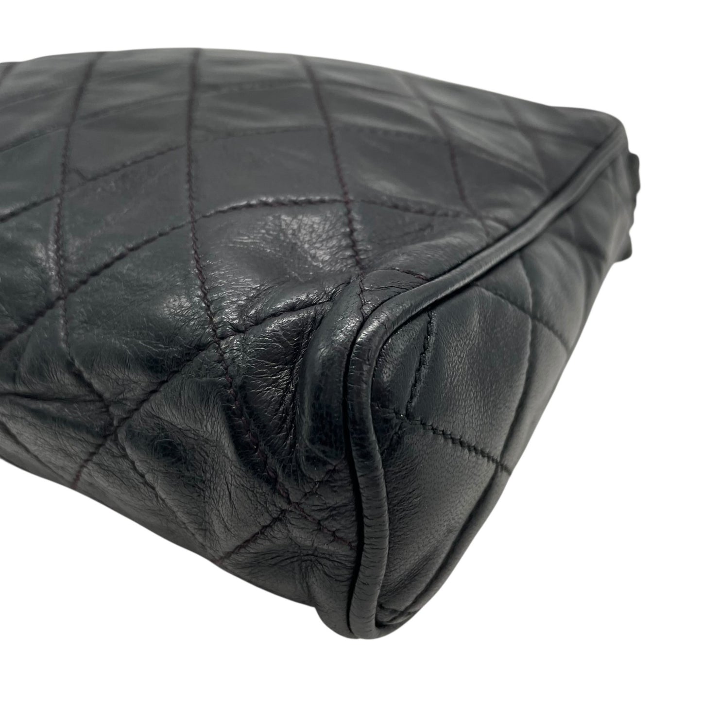 Authentic CHANEL Matelasse Fringe Shoulder Bag Black Leather Vintage Gold Crossbody