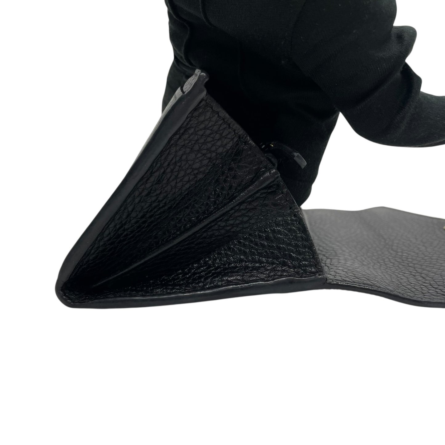 GUCCI グッチ GGマーモント 長財布 レザー 黒 ブラック ゴールド金具 箱付き レディース W2