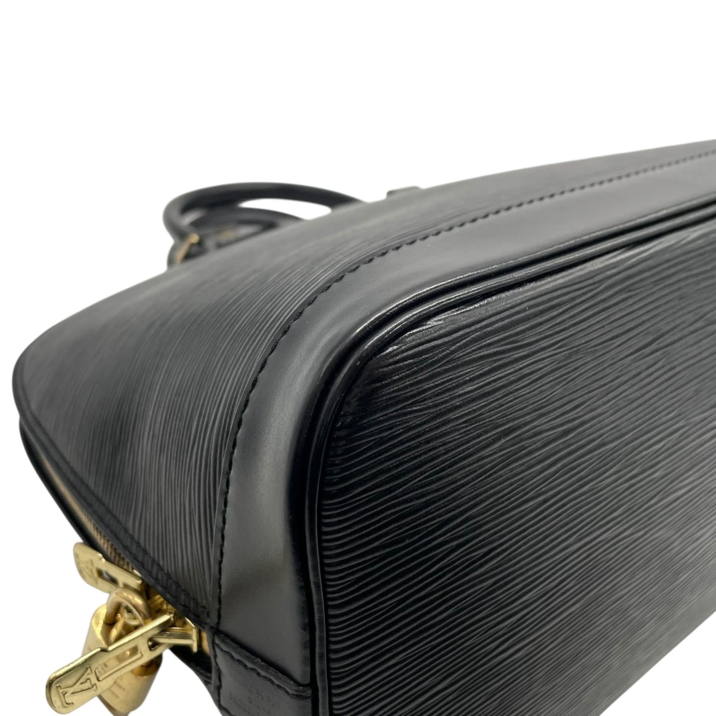 極美品 LOUIS VUITTON ルイヴィトン エピ アルマ 2WAY ハンドバッグ ショルダーバッグ 黒 ノワール ブラック レザー ゴールド金具 M52142 斜め掛け可 メンズ B