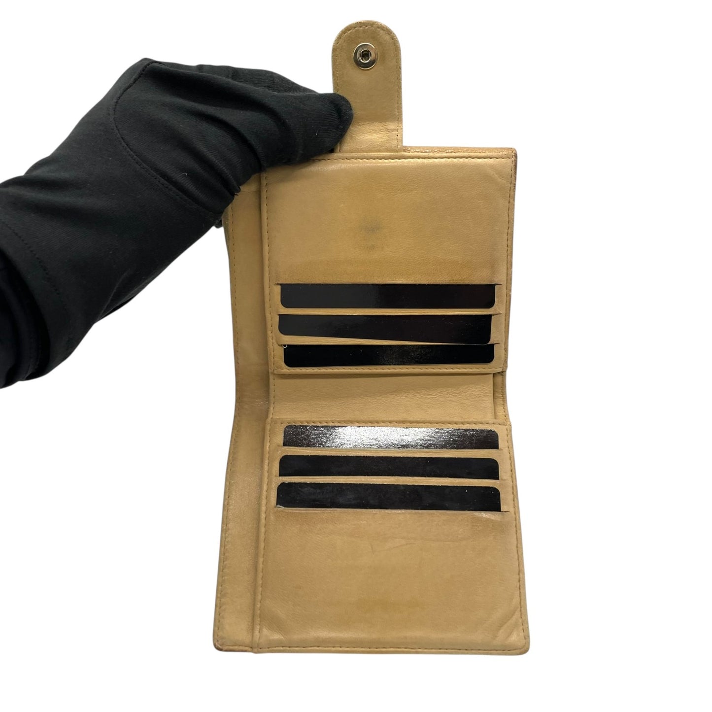 シャネル CHANEL 三つ折り財布 キャビアスキン調 レザー ココマーク 型押し キャメル ゴールド金具 金金具 箱・カード付 シール付 W2