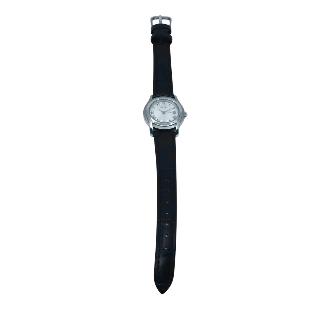 極美品 電池交換済 新品ベルト　グッチ GUCCI 5500L 腕時計 レディースウォッチ クォーツ シルバー文字盤 ローマンインデックス デイト表示 ステンレススチール レザーベルト クラシック エレガント ドレスウォッチ 稼働品 G3