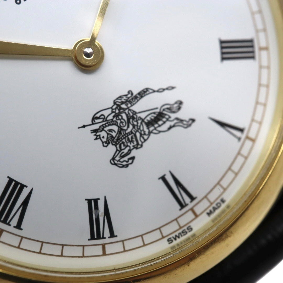 美品 電池交換済 新品ベルト バーバリー Burberrys 6000G 腕時計 メンズウォッチ クォーツ ゴールド ホワイト文字盤 ローマンインデックス ホースロゴ クラシック ヴィンテージ エレガント ドレスウォッチ 稼働品 G3