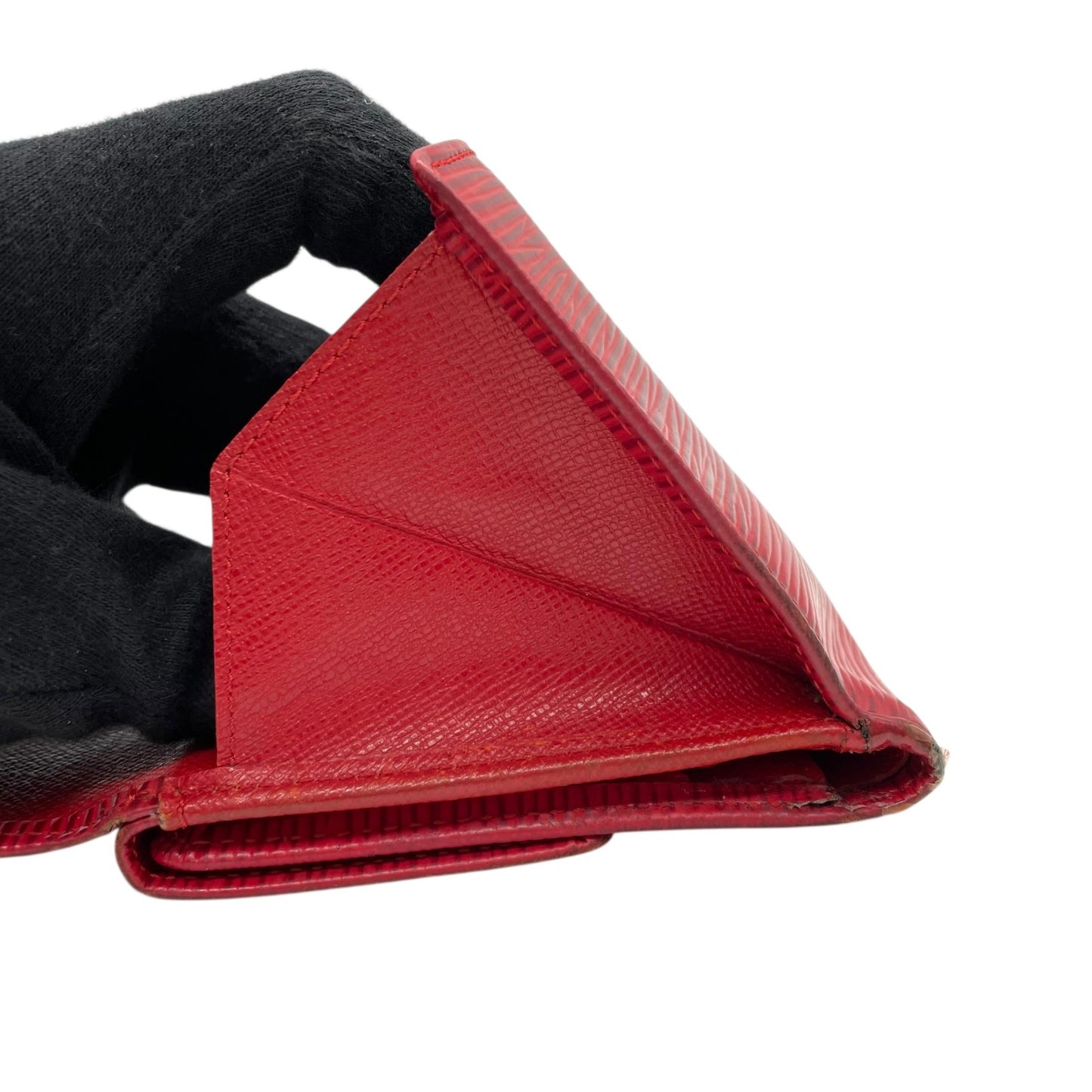 LOUIS VUITTON ルイヴィトン 三つ折り財布 エピ ポルトモネ ビエ カルト クレディ M63487 赤 レッド レザー M4