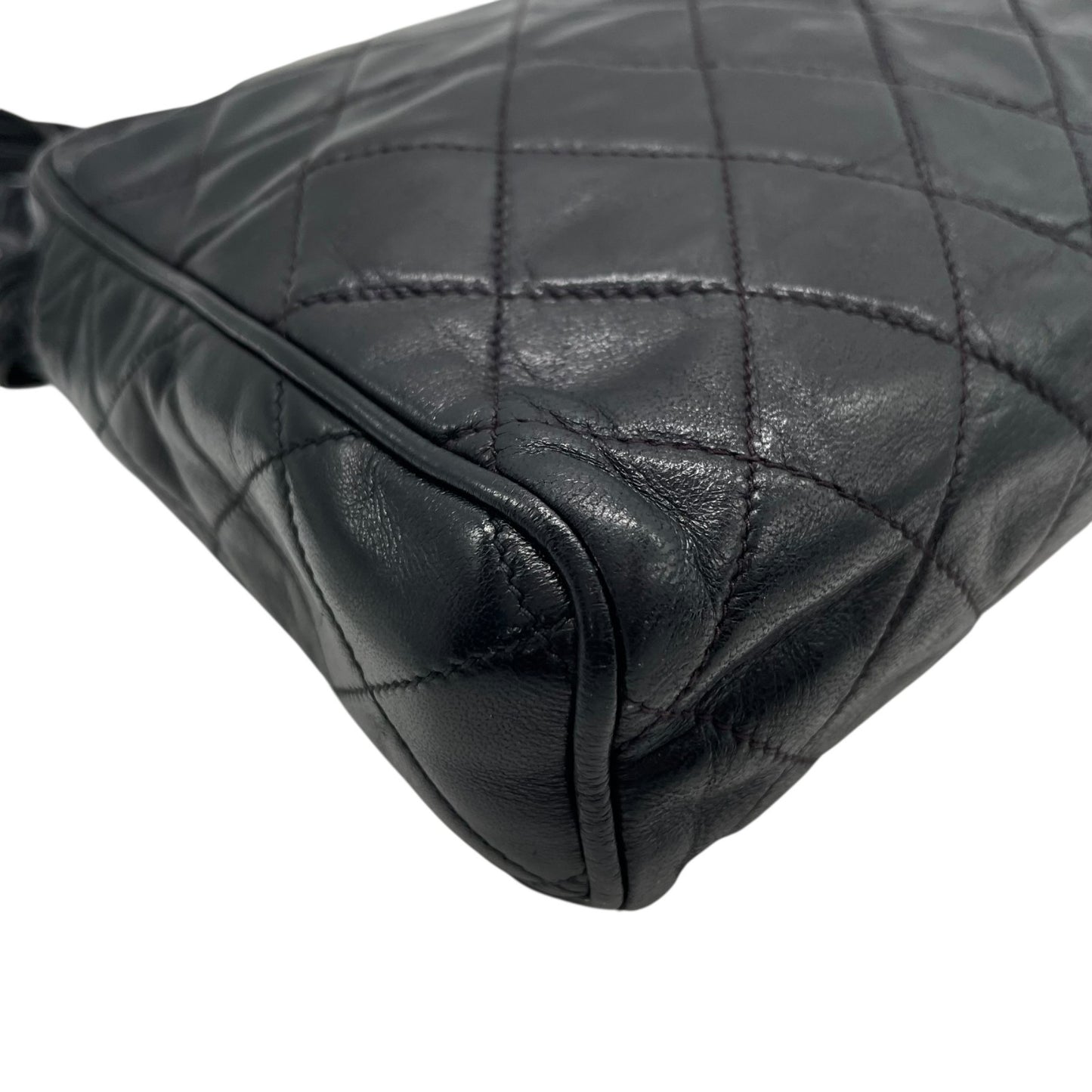 Authentic CHANEL Matelasse Fringe Shoulder Bag Black Leather Vintage Gold Crossbody