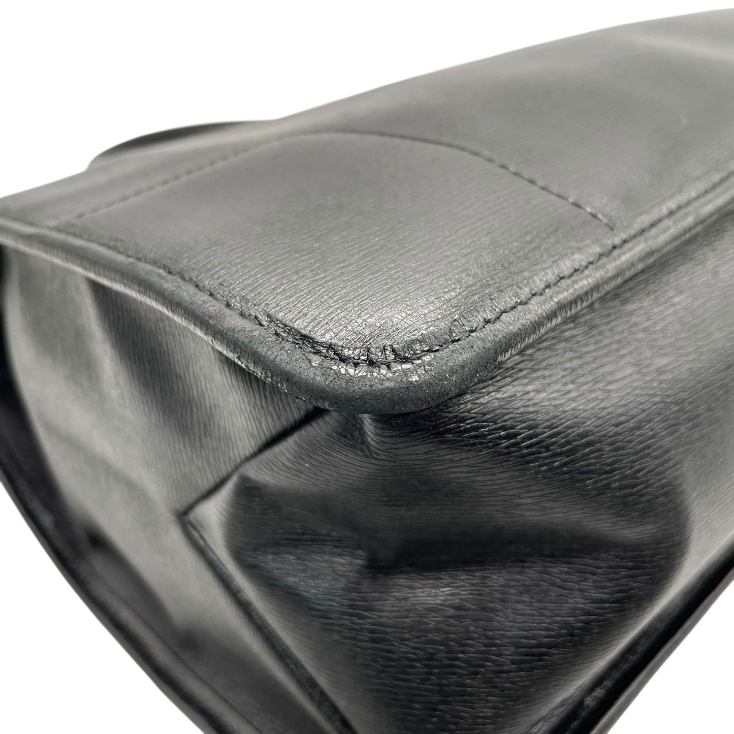 美品 GUCCI グッチ レザー ビジネスバッグ ブラック ゴールド金具 A4収納可 ハンドバッグ メンズ レディース 正規品 D