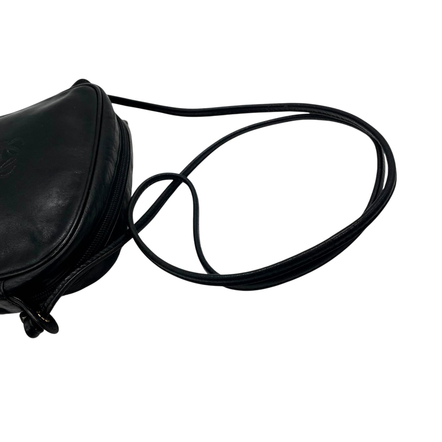 美品 LOEWE ロエベ ショルダーバッグ ミニバッグ コンパクト ポシェット アナグラム ロゴ 黒 ブラック レザー ゴールド金具 斜め掛け可 レディース ヴィンテージ D2