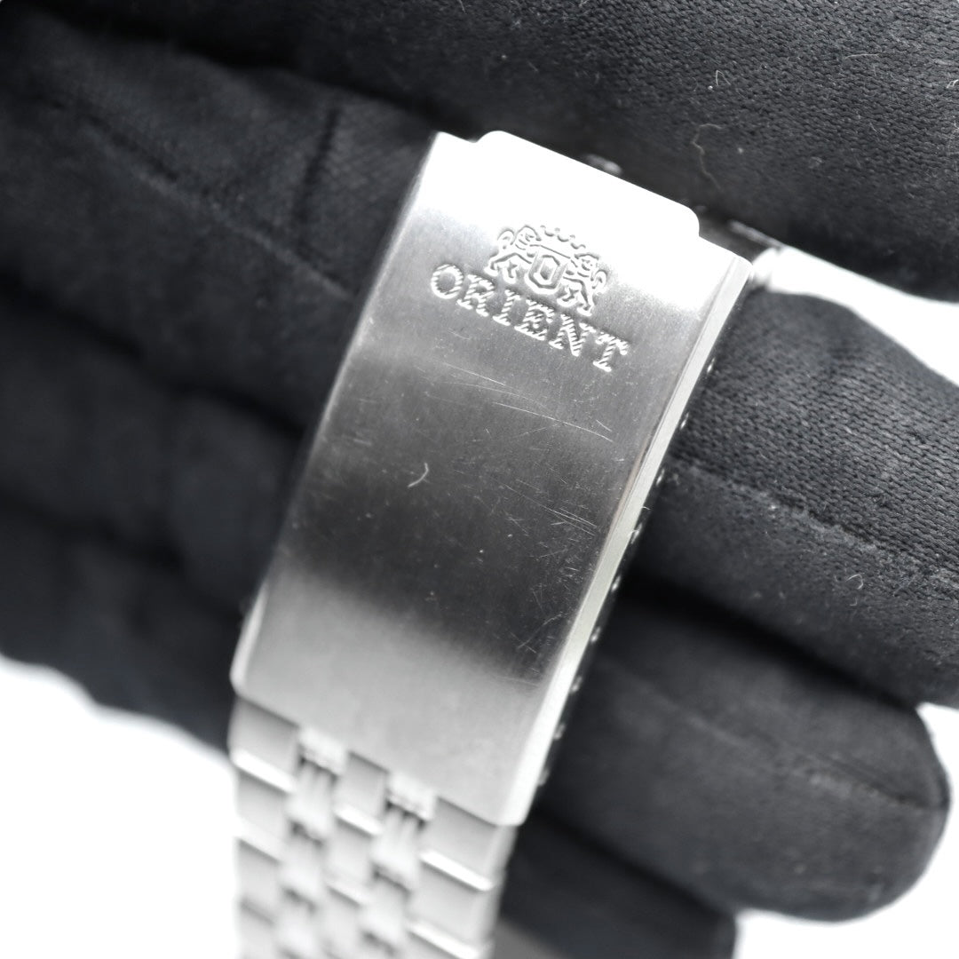 未使用品　オリエント　スリースター　腕時計　シルバー　デイデイト　自動巻き　日本製　ステンレススチール　カレンダー　アナログ　メンズ　ORIENT　クラシック　ウォッチ G4