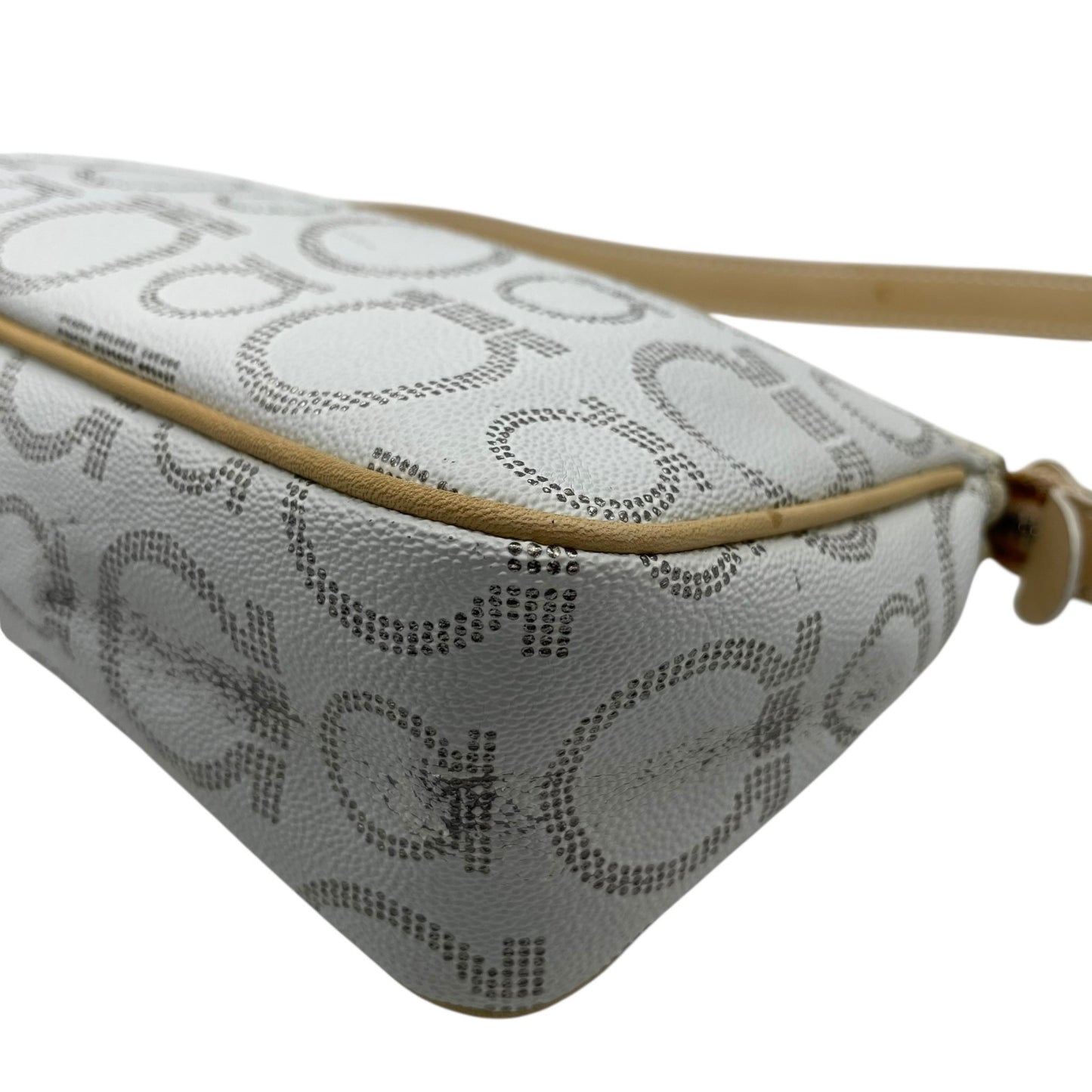 フェラガモ Salvatore Ferragamo ハンドバッグ アクセサリーポーチ ミニバッグ ガンチーニ AU-21 7497 グレー ベージュ レザー シルバー金具 ロゴ ワンショルダー 肩掛け可 レディース C5