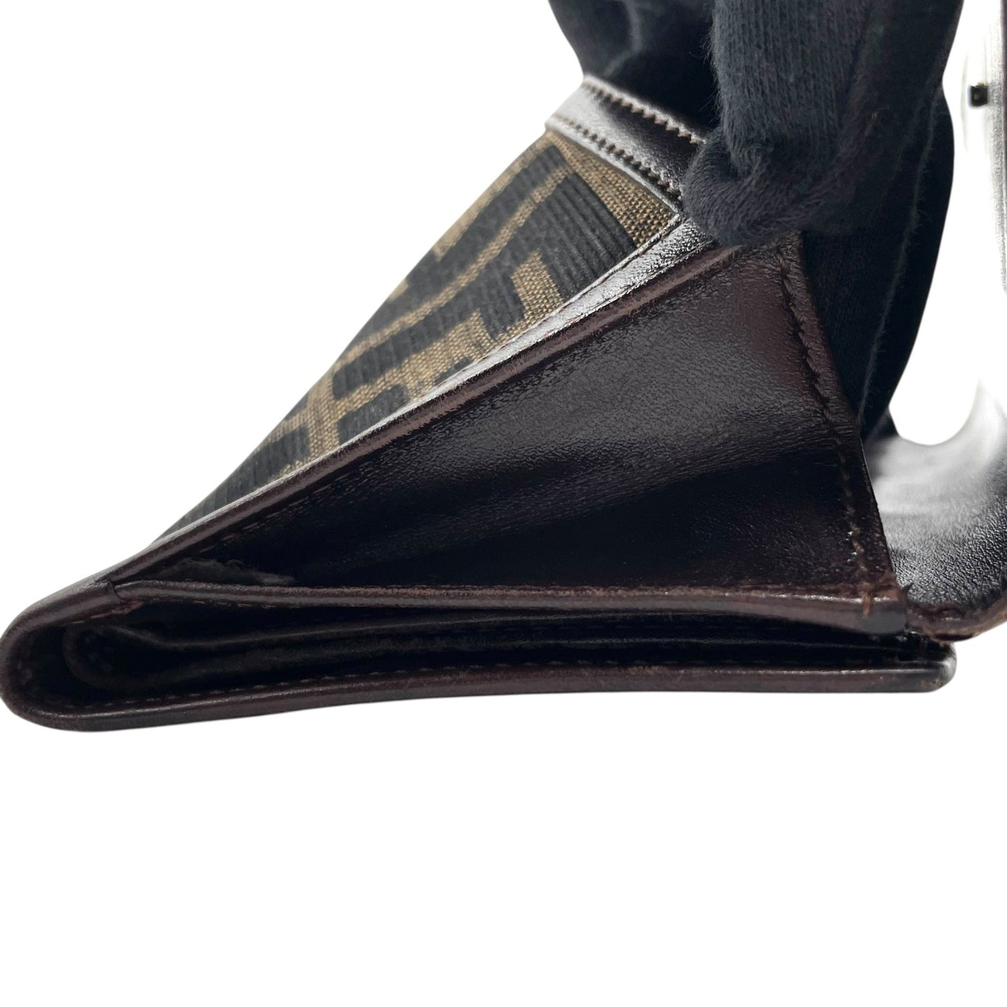 フェンディ FENDI 財布 ズッカ柄 ブラウン 茶色 ブラック 黒 キャンバス レザー 二つ折り ウォレット W4