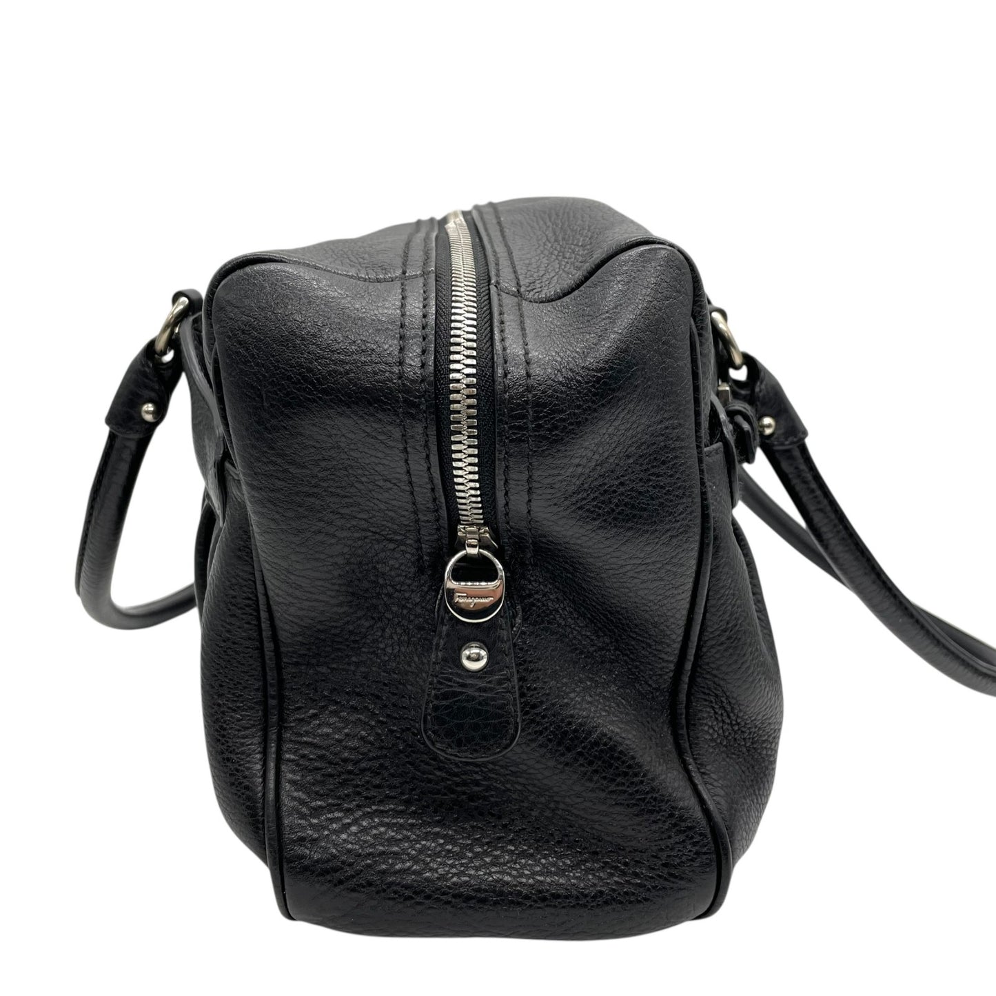 美品 サルヴァトーレ フェラガモ Salvatore Ferragamo ガンチーニ ハンドバッグ ミニボストン ワンショルダー ブラック 黒 NERO レザー シルバー金具 ロゴ 肩掛け可 レディース A