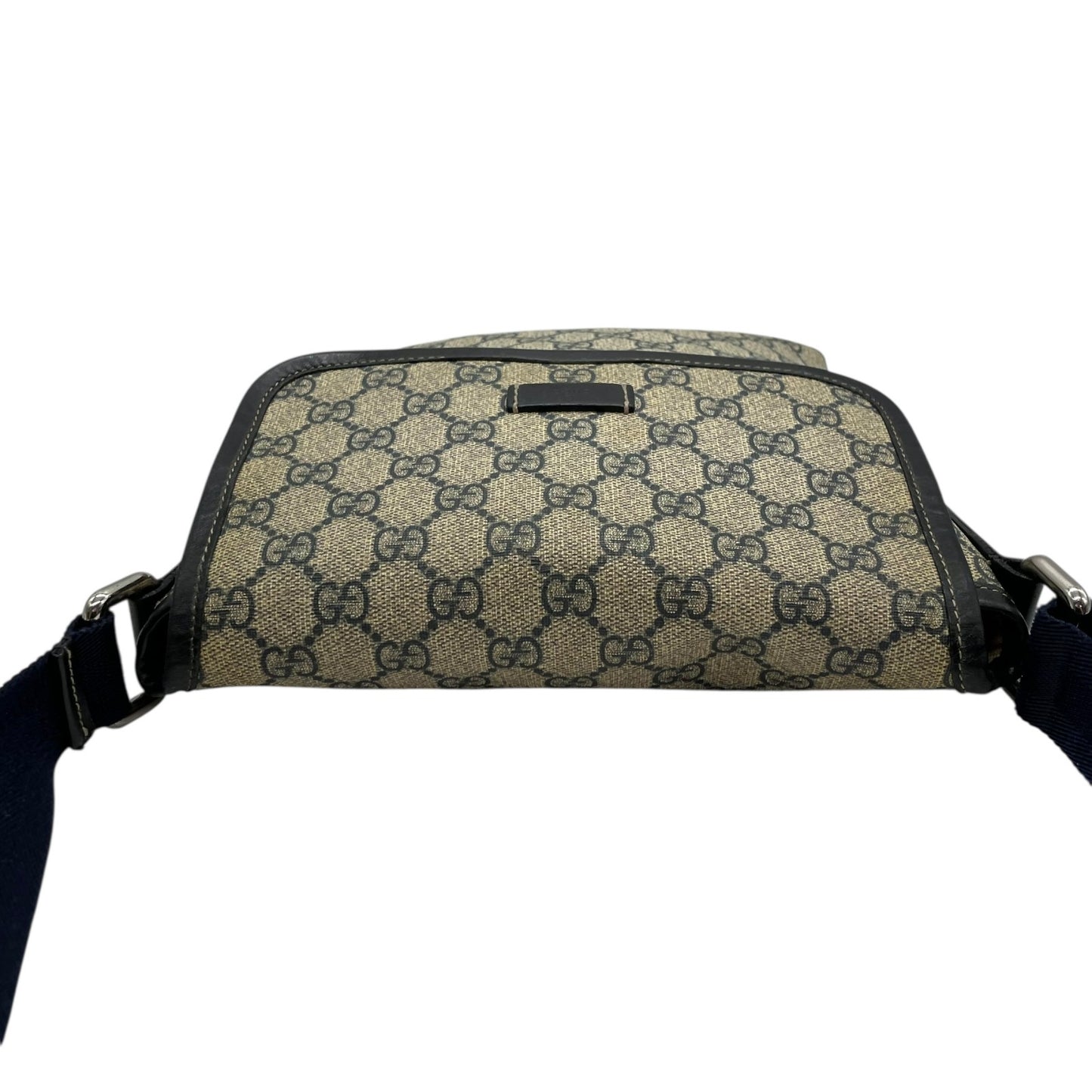 GUCCI グッチ GGスプリーム ショルダーバッグ 223666 紺 ネイビー グレー PVC レザー シルバー金具 斜め掛け可 フラップ開閉 メンズ レディース K2