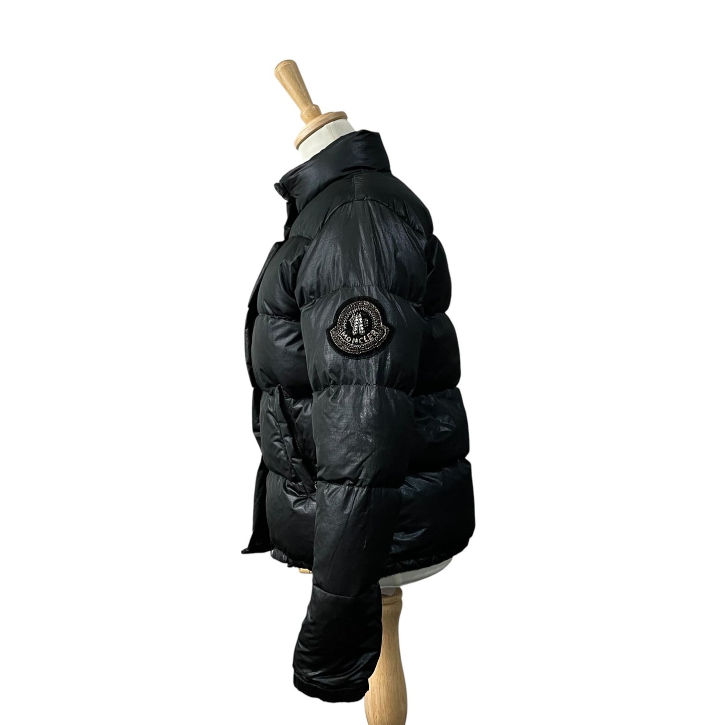 MONCLER モンクレール ダウンジャケット グレー 黒 ブラック スワロフスキー ビーズ 立体ワッペン 茶タグ ナイロン サイズ0 メンズ レディース CT