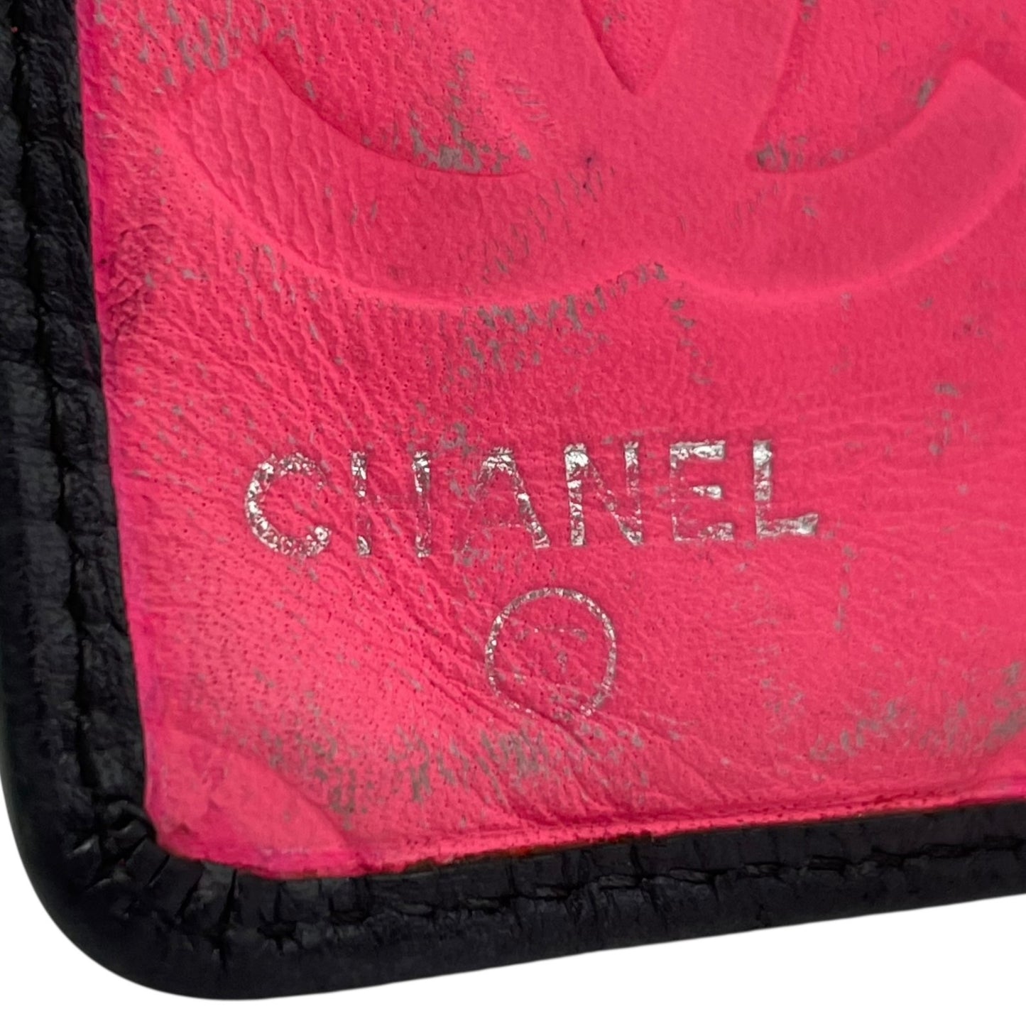 CHANEL シャネル カンボンライン ココマーク 二つ折り 長財布 黒 ブラック ピンク パテントレザー シルバー金具 レディース M5