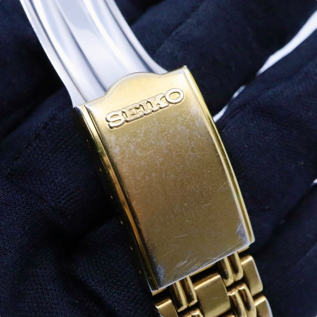 【稼働品】 seiko セイコー キネティック 腕時計 5M22-7B40 メンズ ゴールド ホワイト文字盤 デイト アナログ ヴィンテージ ドレスウォッチ クラシックデザイン エレガント ビジネス 自動巻き発電 高級モデル クリーニング済み G4
