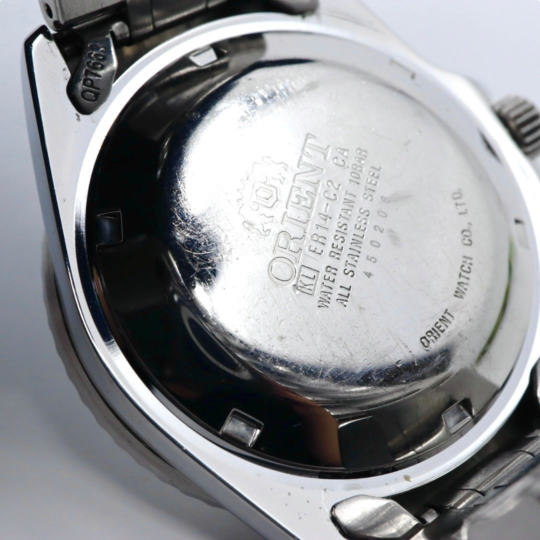 【美品】 orient オリエント キングマスター 腕時計 ER14-C2 自動巻き 21石 ダイバーズデザイン 10気圧防水 メンズ アナログ ホワイトダイヤル シルバー 回転ベゼル スポーツウォッチ ステンレス G2