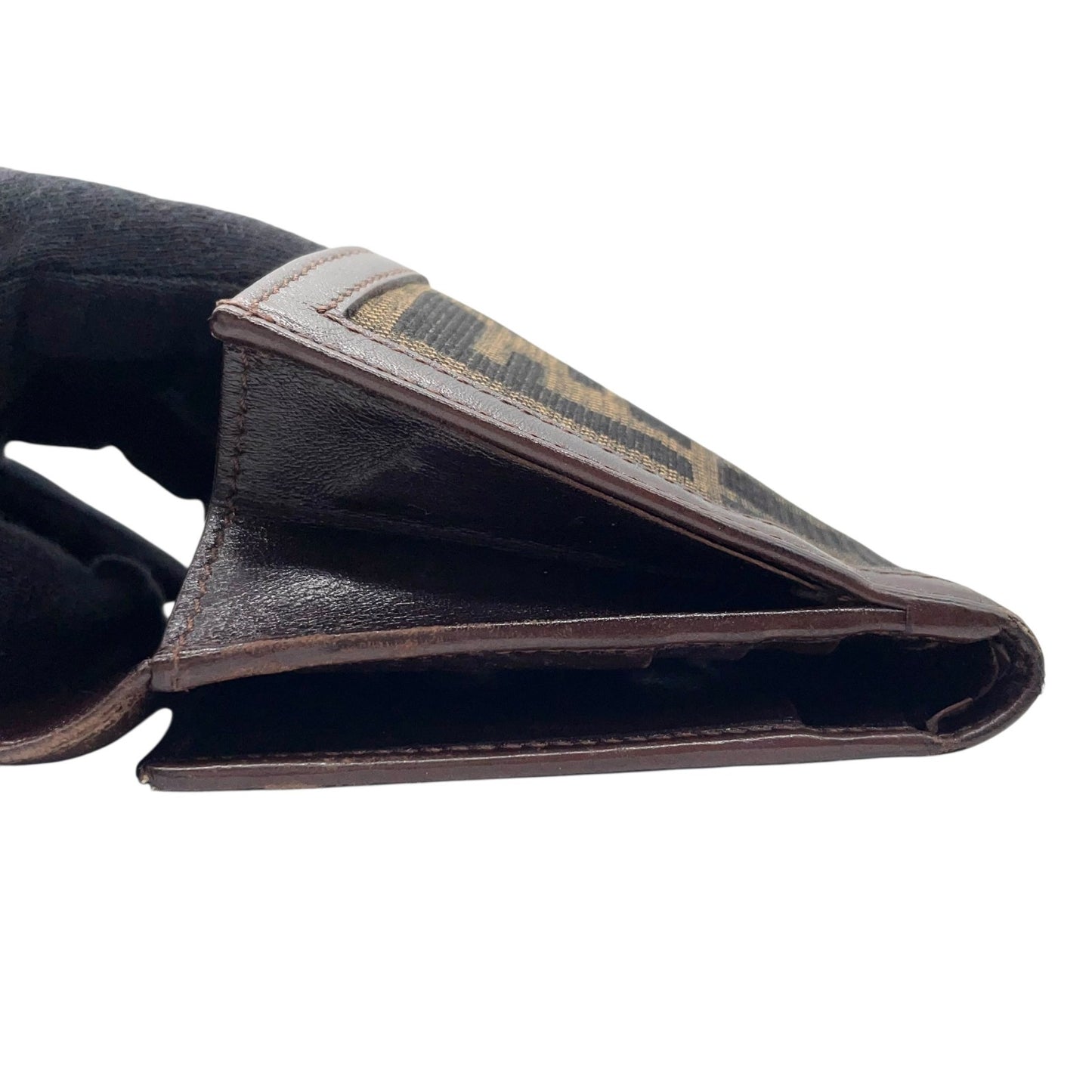 フェンディ FENDI 財布 ズッカ柄 ブラウン 茶色 ブラック 黒 キャンバス レザー 二つ折り ウォレット W4