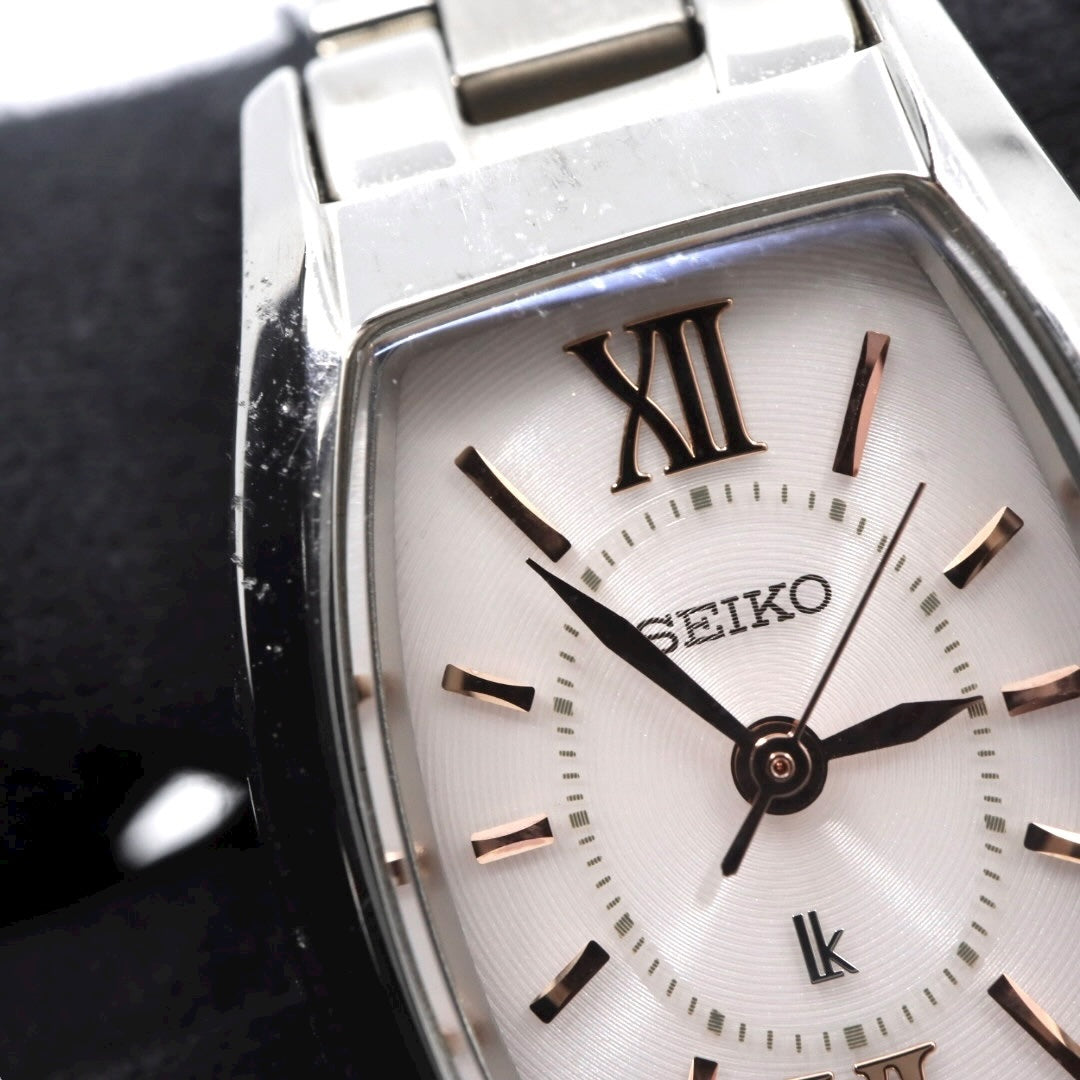 SEIKO セイコー ルキア LUKIA ソーラー V117 トノーケース ローマンインデックス ステンレススチール ピンクゴールドカラー針 レディース腕時計 G11
