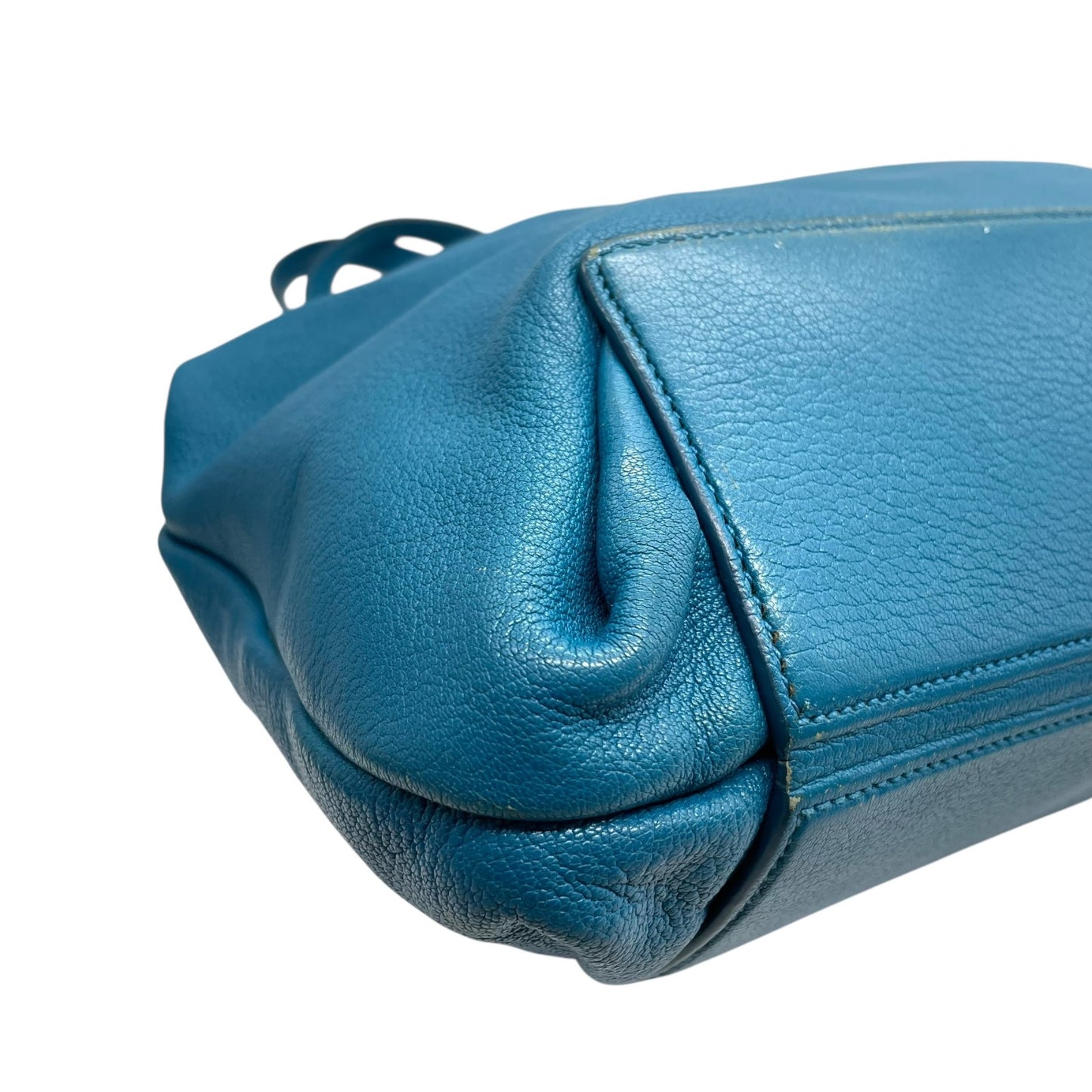 miumiu ミュウミュウ トートバッグ 青 ブルー 本革 レザー シボ革 大容量 肩掛け可能 A4収納 ゴールド金具 ポーチ付き レディース C4