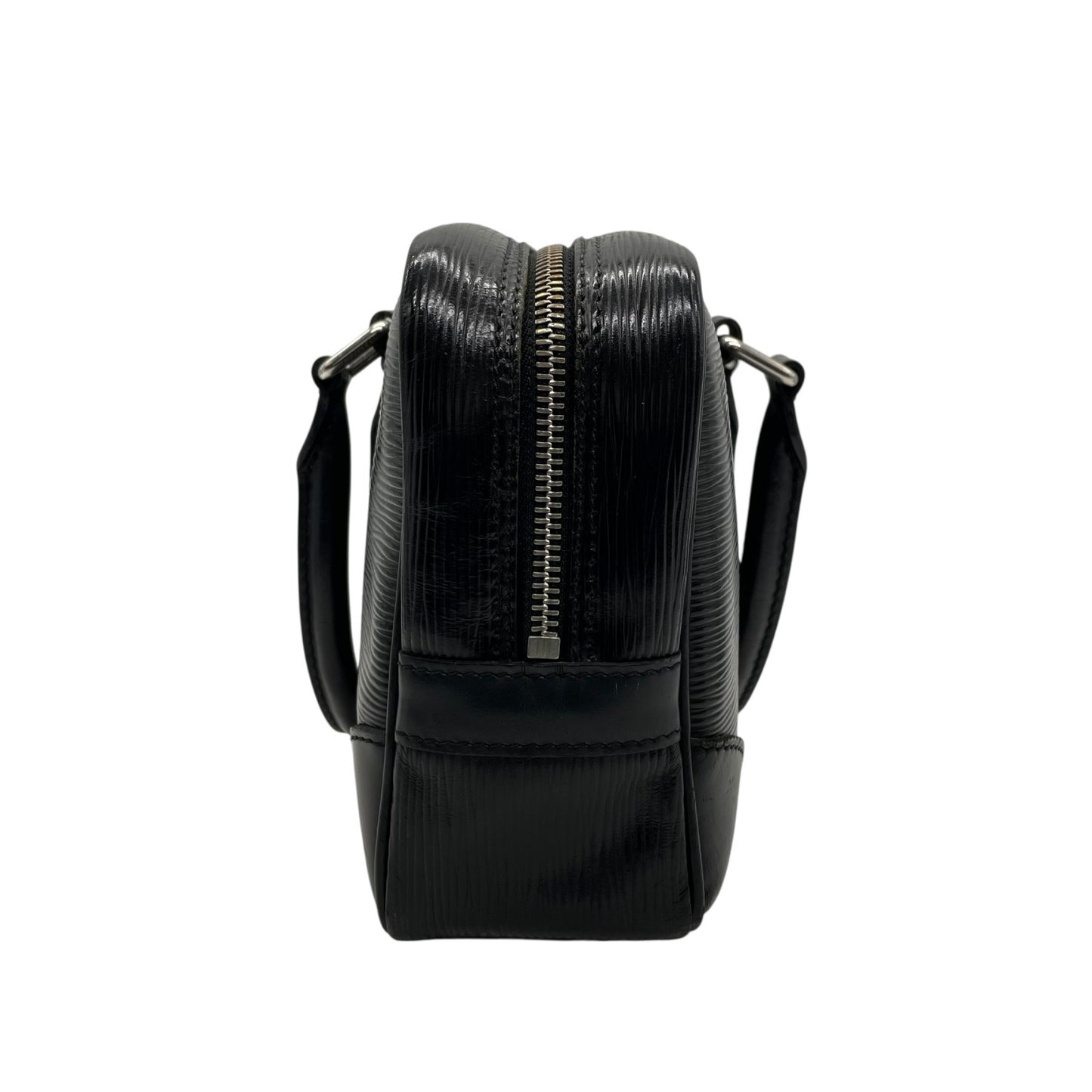 Authentic LOUIS VUITTON Epi Vivienne Lon Handbag M59112 Black Noir Silver Hardware