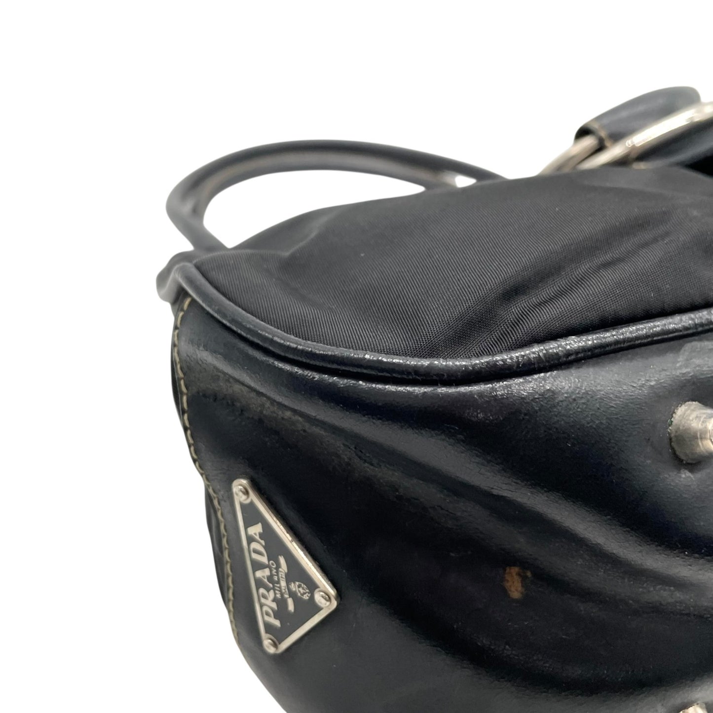 PRADA プラダ ワンショルダーバッグ ショルダーバッグ 黒 ブラック 肩掛け シルバー金具 ベルトデザイン フラップ ナイロン×レザー 三角ロゴ トライアングルロゴ ヴィンテージ テスート D1