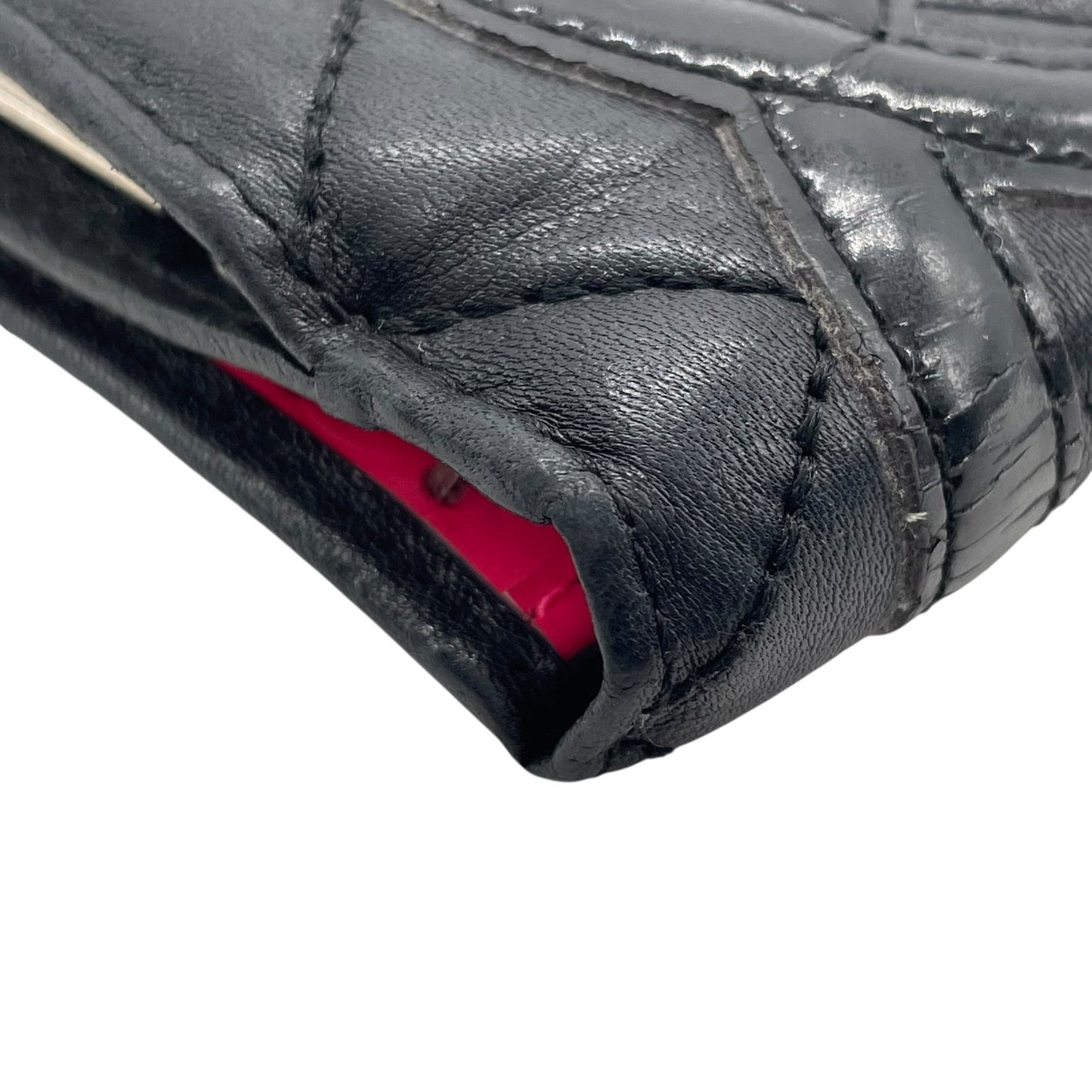 CHANEL シャネル 二つ折り財布 がま口 コンパクトウォレット カンボンライン ココマーク キルティング 黒 ブラック ピンク レザー レディース M1