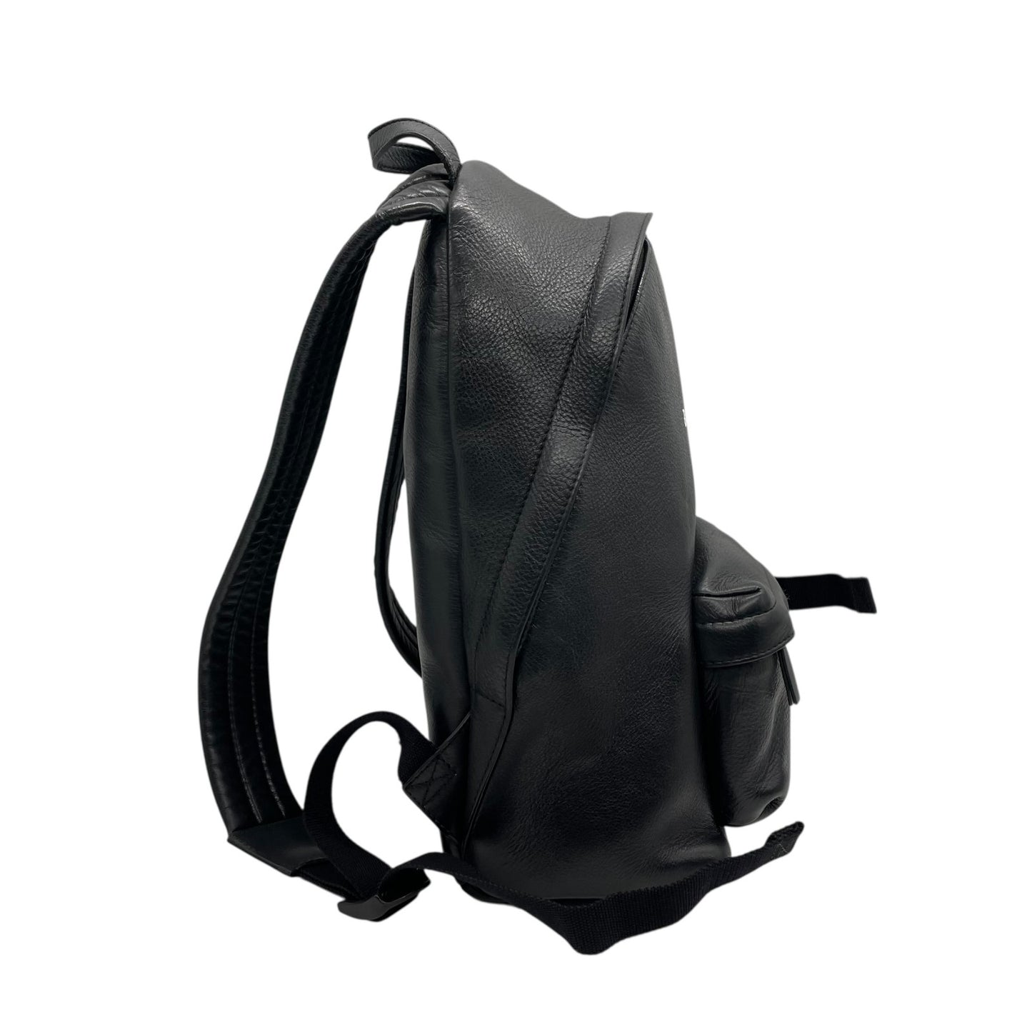 美品 バレンシアガ BALENCIAGA レザー エブリデイ バックパック リュック ブラック 黒 ロゴ入り シンプル 高級感 メンズ レディース ユニセックス C