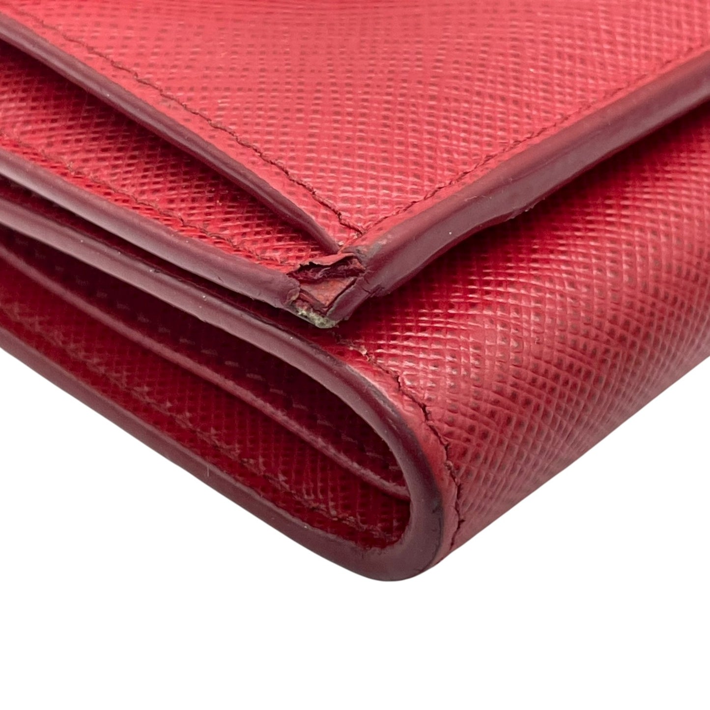 プラダ PRADA サフィアーノレザー 三つ折り財布 ミニウォレット 赤 レッド ゴールドロゴ コンパクトウォレット M5