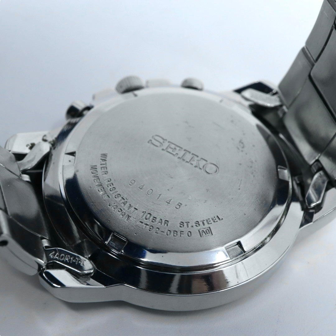 極美品 SEIKO セイコー 腕時計 クロノグラフ 7T92-0BF0 メンズ クオーツ 100M防水 ブラックダイヤル シルバー デイト タキメーター スポーツ ビジネス カジュアル 日本製ムーブメント クリーニング済み G4
