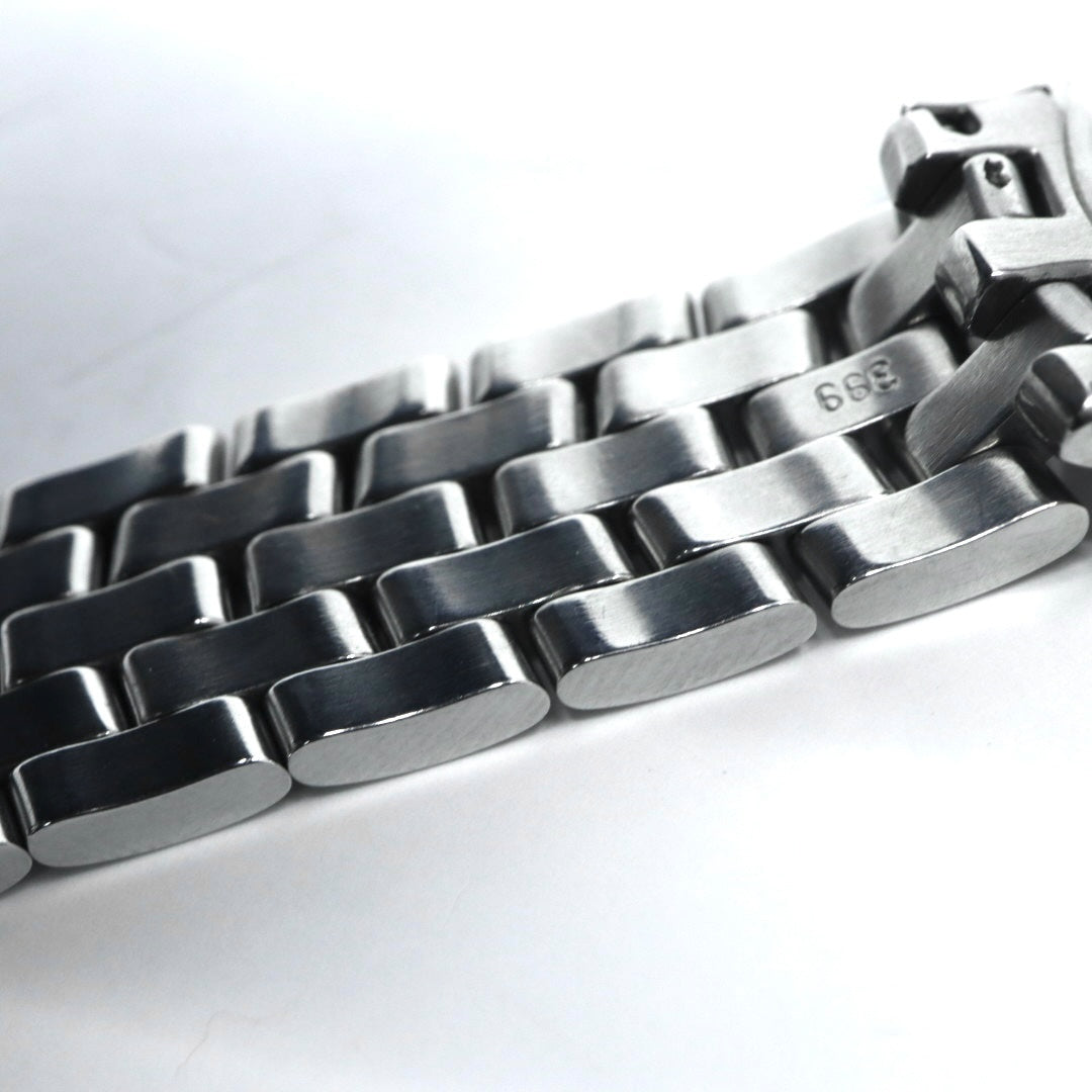 【電池交換済／クリーニング済】グッチ GUCCI 5500L 腕時計 レディースウォッチ クォーツ シルバー文字盤 ローマンインデックス デイト表示 ステンレススチール クラシック エレガント ドレスウォッチ ビジネス 稼働品 G3