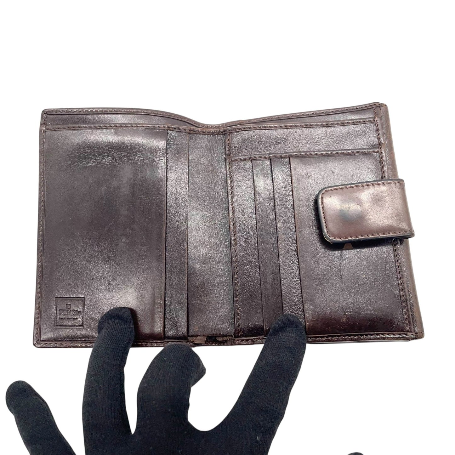 フェンディ FENDI 財布 ズッカ柄 ブラウン 茶色 ブラック 黒 キャンバス レザー 二つ折り ウォレット W4