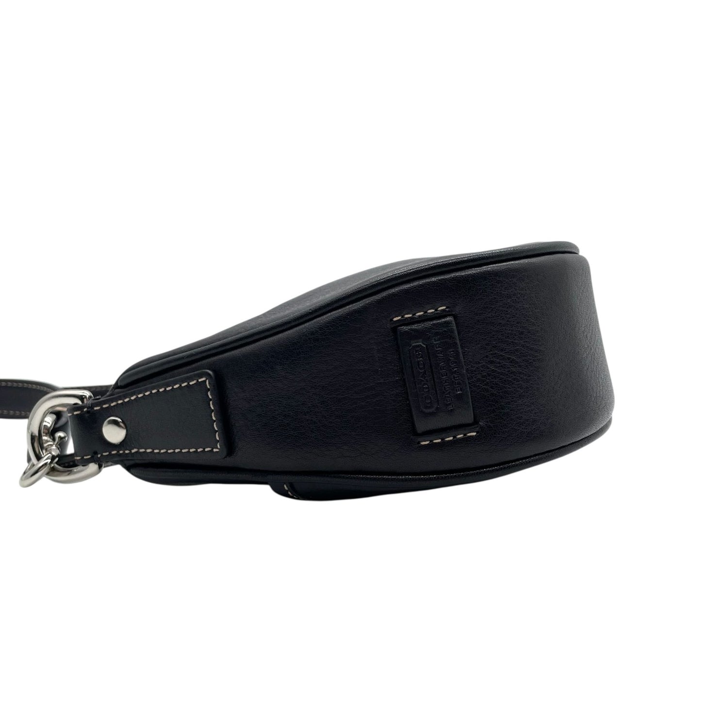 コーチ COACH レザー ワンショルダー バッグ 7593 ホーボー 黒 ブラック シルバー金具 ロゴチャーム付き シンプル 高級感 レディース U17