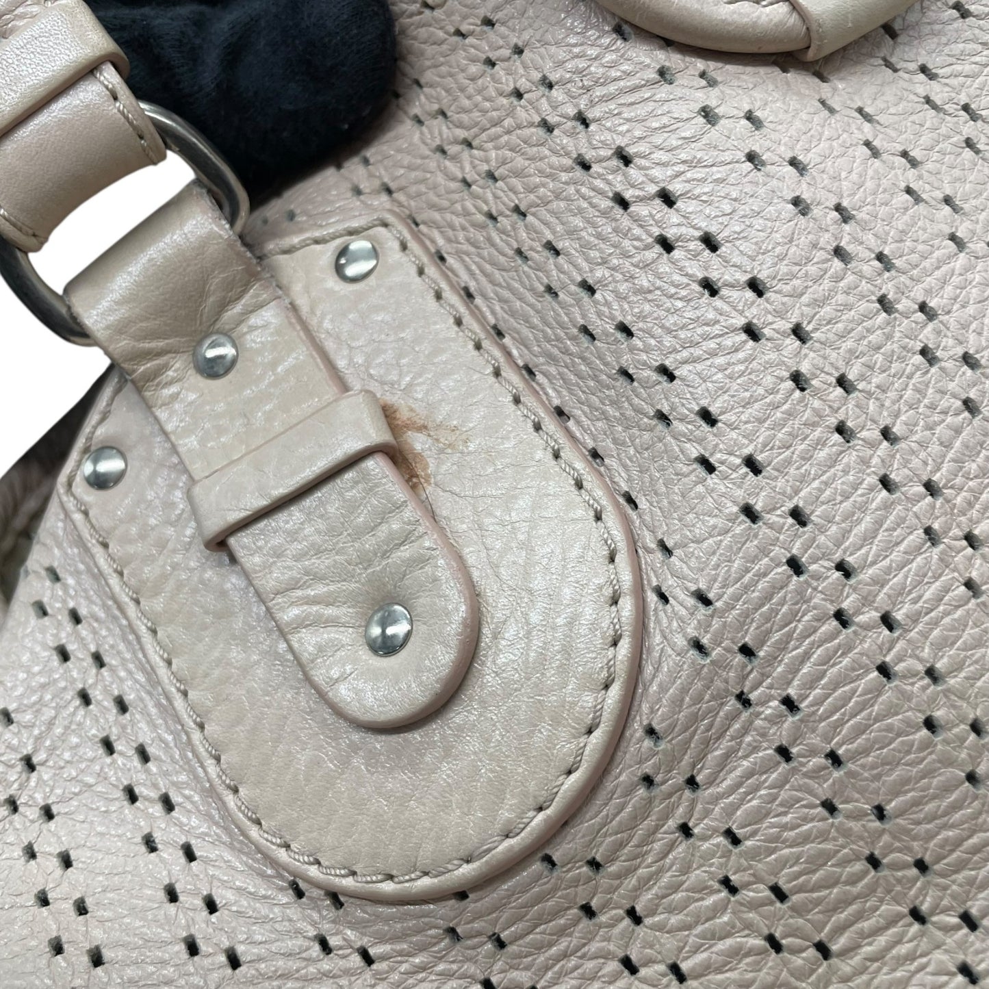 Chloé クロエ ケララ トートバッグ レザー Y2K vintage archive 00s パンチング ヌードカラー シルバーハードウェア 大容量 キャリーオール レディース U10