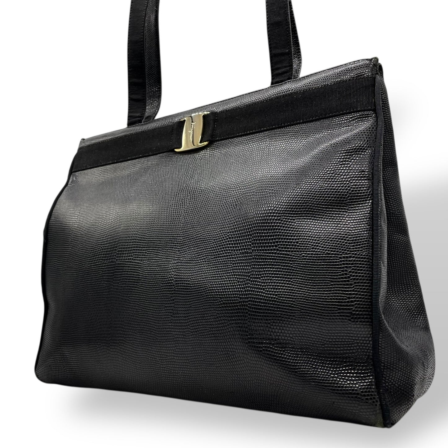 Salvatore Ferragamo フェラガモ ヴァラリボン トートバッグ ワンショルダー レザー トカゲ型押し 黒 ブラック ゴールド金具 肩掛け可 サルヴァトーレフェラガモ レディース D