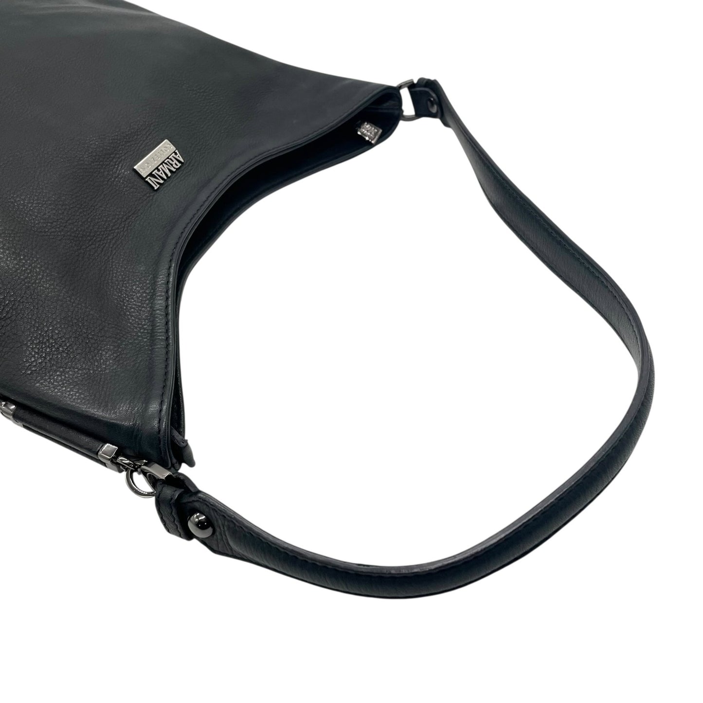 極美品 ARMANI COLLEZIONI アルマーニ コレッツォーニ レザー ワンショルダー ショルダーバッグ ブラック 本革 シルバー金具 ユニセックス メンズ レディース A1