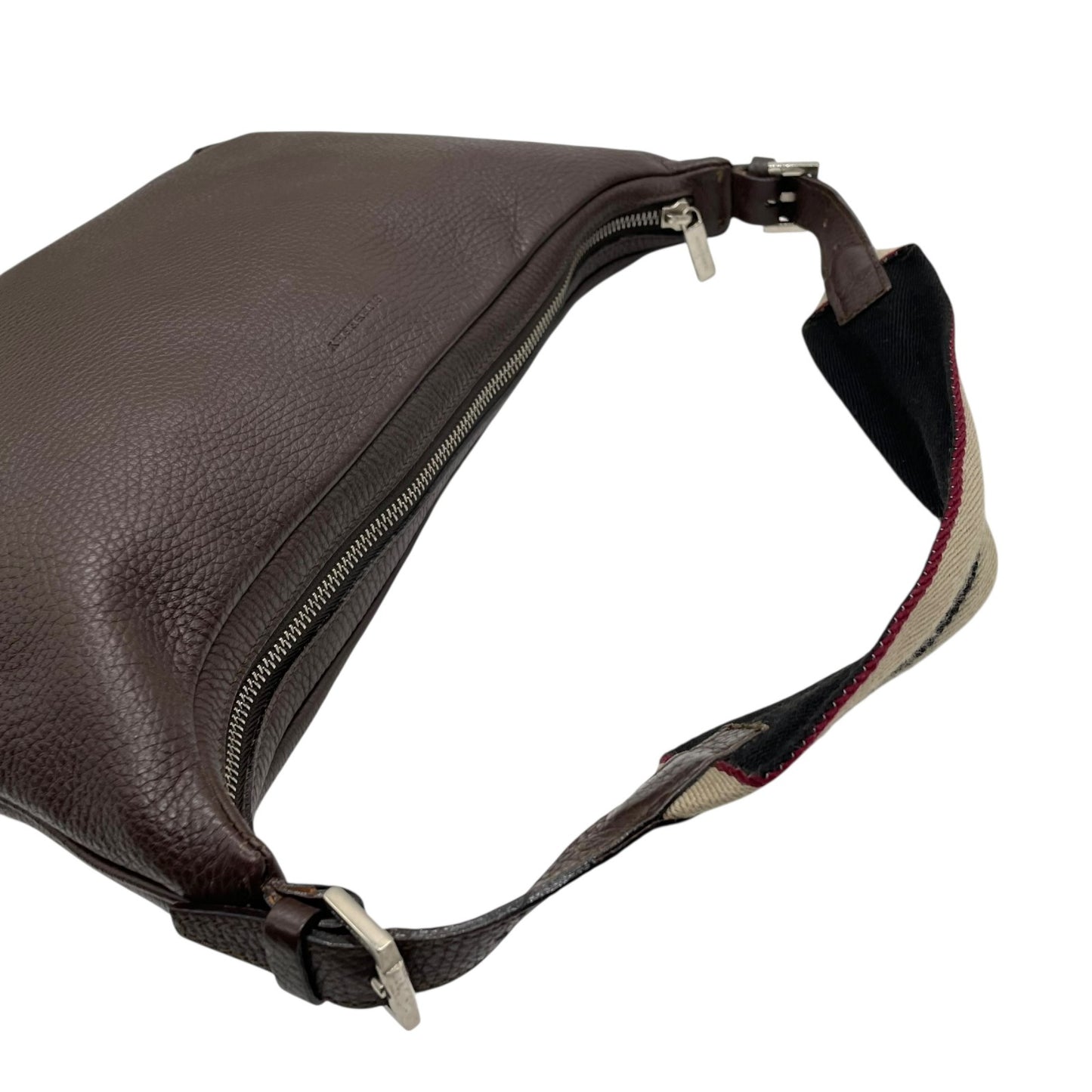 美品 BURBERRY バーバリー ワンショルダーバッグ ハンドバッグ 茶 ダークブラウン レザー シルバー金具 ロゴ型押し 肩掛け可 ファスナー開閉 ホーボー レディース K4