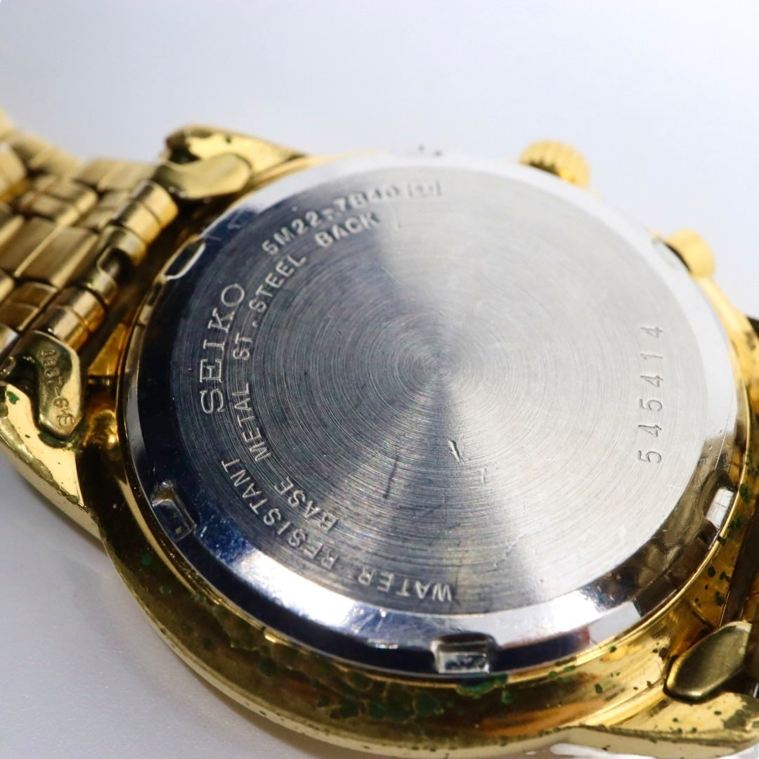 【稼働品】 seiko セイコー キネティック 腕時計 5M22-7B40 メンズ ゴールド ホワイト文字盤 デイト アナログ ヴィンテージ ドレスウォッチ クラシックデザイン エレガント ビジネス 自動巻き発電 高級モデル クリーニング済み G4
