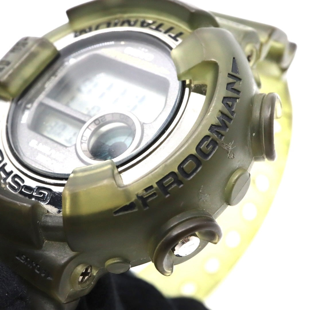 【美品】カシオ G-SHOCK FROGMAN DW-8200 フロッグマン 腕時計 メンズ デジタル チタン 200M防水 スケルトン カーキ ヴィンテージ 90年代 ストリート カジュアル タフ クリーニング済み G2