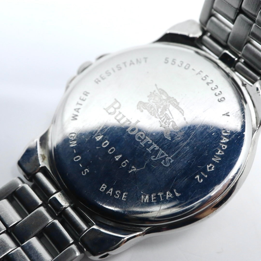 美品 電池交換済 クリーニング済 バーバリー Burberrys 腕時計 5530-F52339 メンズウォッチ クォーツ ネイビー文字盤 シルバー ステンレススチール ホースロゴ クラシック ヴィンテージ エレガント ドレスウォッチ ビジネス 稼働品 G3