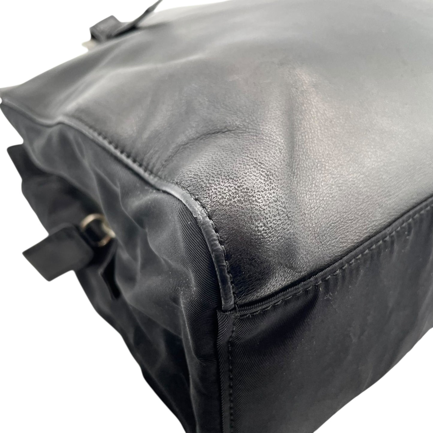 PRADA プラダ トートバッグ ワンショルダーバッグ 黒 ブラック NERO オールレザー シルバー金具 B5339 型押しロゴ 肩掛け可 ファスナー開閉 レディース D7