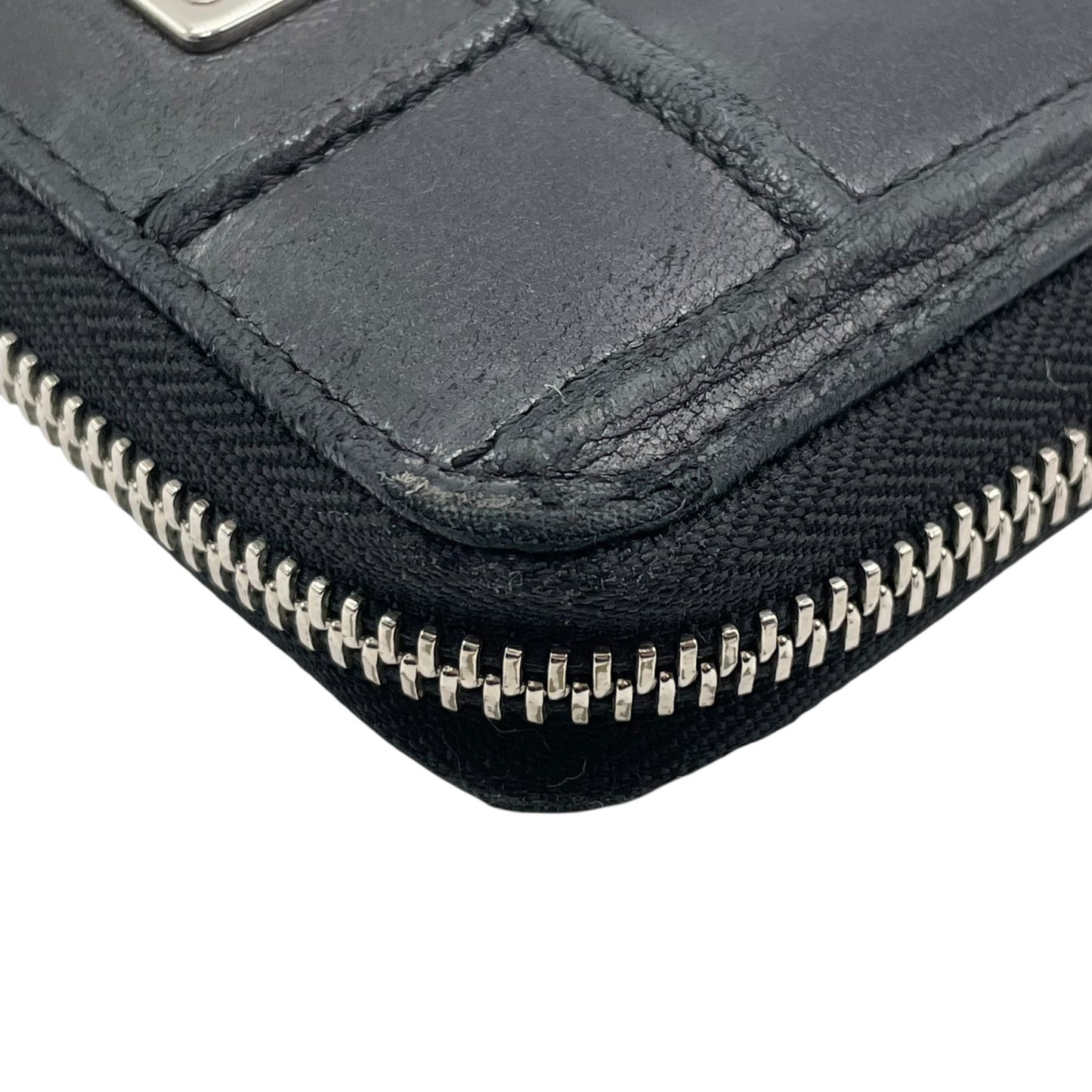 Christian Dior クリスチャンディオール ディオラマ 長財布 コンパクトウォレット ラウンドファスナー ブラック キルティング レザー シルバー金具 ロゴ メンズ レディース W3