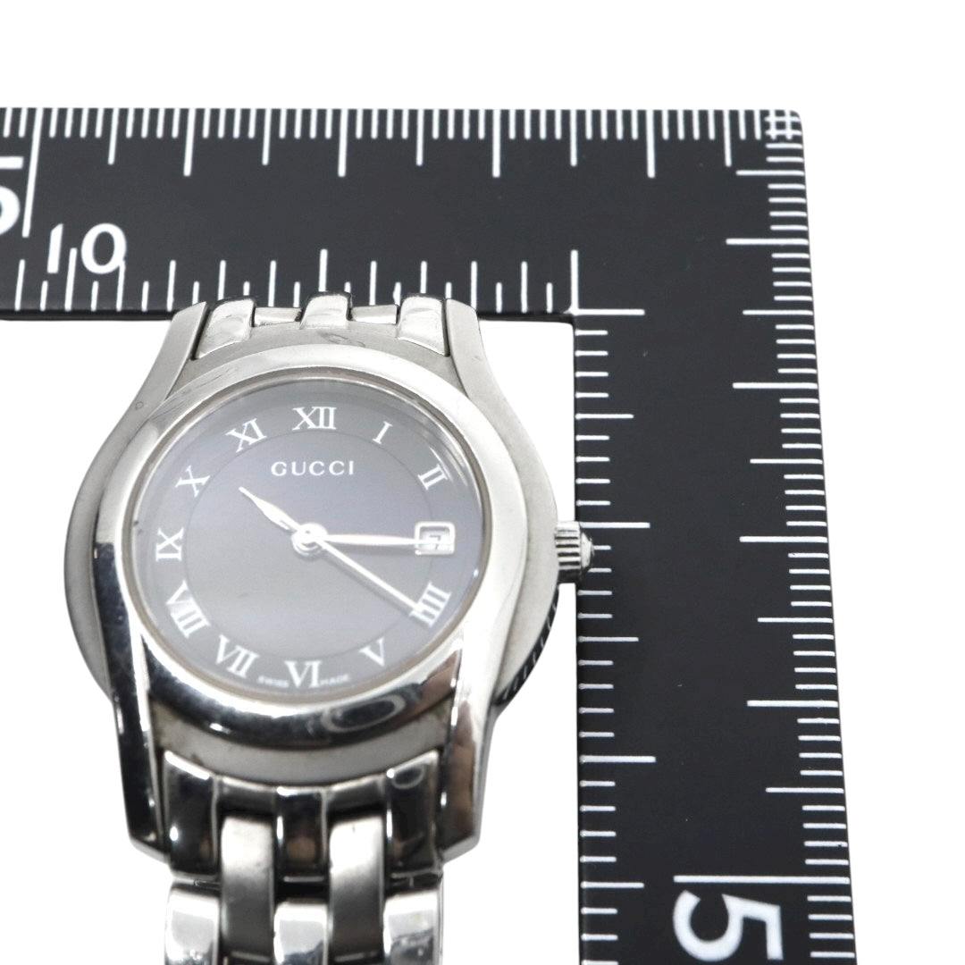 GUCCI グッチ 5500L レディース腕時計 ブラック文字盤 ローマンインデックス デイト ステンレススチール クォーツ スイス製 リンクブレス G11