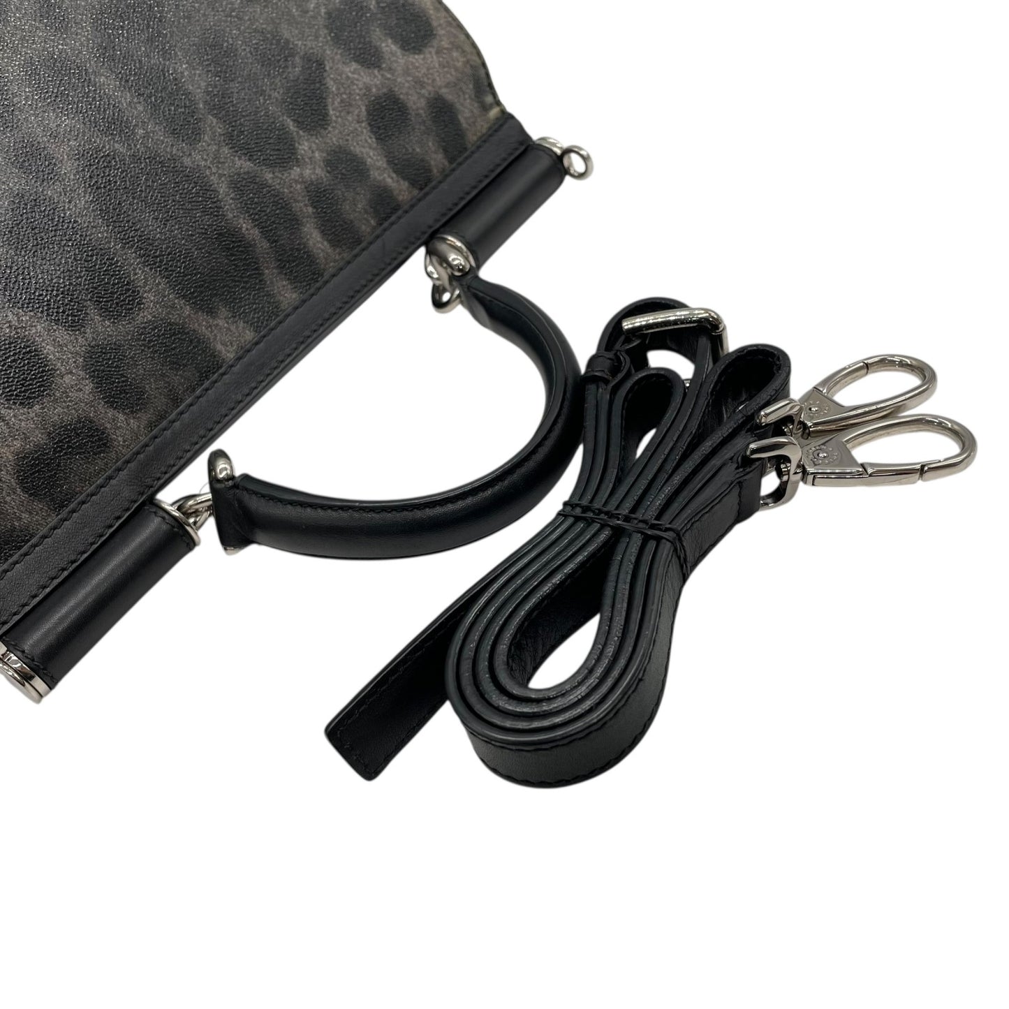 美品 DOLCE&GABBANA ドルチェ＆ガッバーナ シシリー 2WAY ハンドバッグ ショルダーバッグ ドルガバ レオパード ヒョウ柄 レザー PVC 黒 ブラック ダークグレー レディース D&G フラップ開閉 シルバー金具 ギャランティカード付き B2