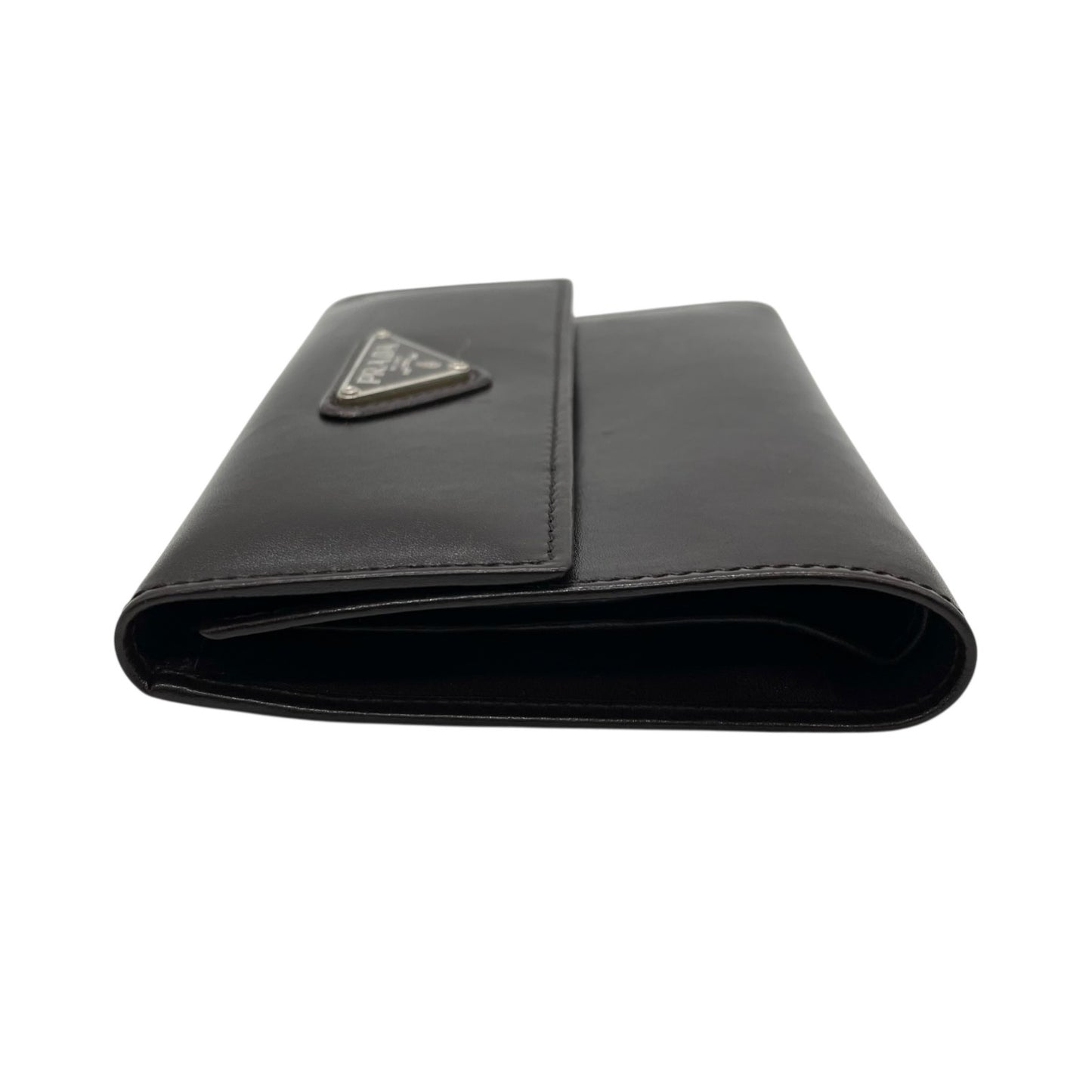 美品 PRADA プラダ 三つ折り財布 コンパクト財布 三角プレートロゴ トライアングルロゴ 茶 ダークブラウン レザー シルバー金具 メンズ レディース M5