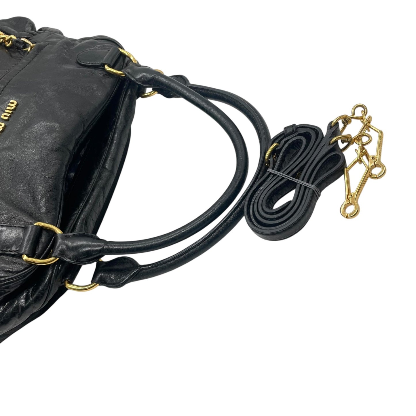 美品 miumiu ミュウミュウ 2WAY ハンドバッグ ショルダーバッグ 黒 ブラック レザー ゴールド金具 肩掛け可 カデナチャーム アーカイブ レディース ヴィンテージ D