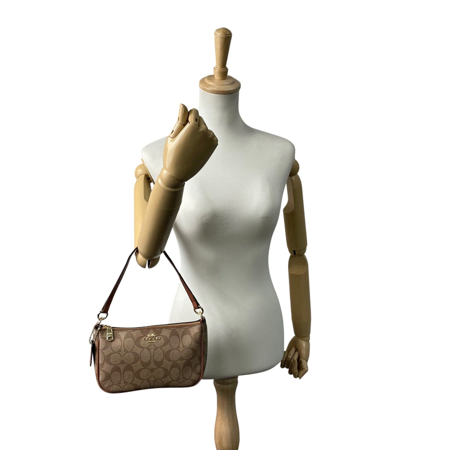 未使用級 美品 コーチ COACH シグネチャー 2WAY ショルダーバッグ ハンドバッグ ワンショルダー 2WAY 茶色 ブラウン 金金具 ゴールド金具 レディース A5